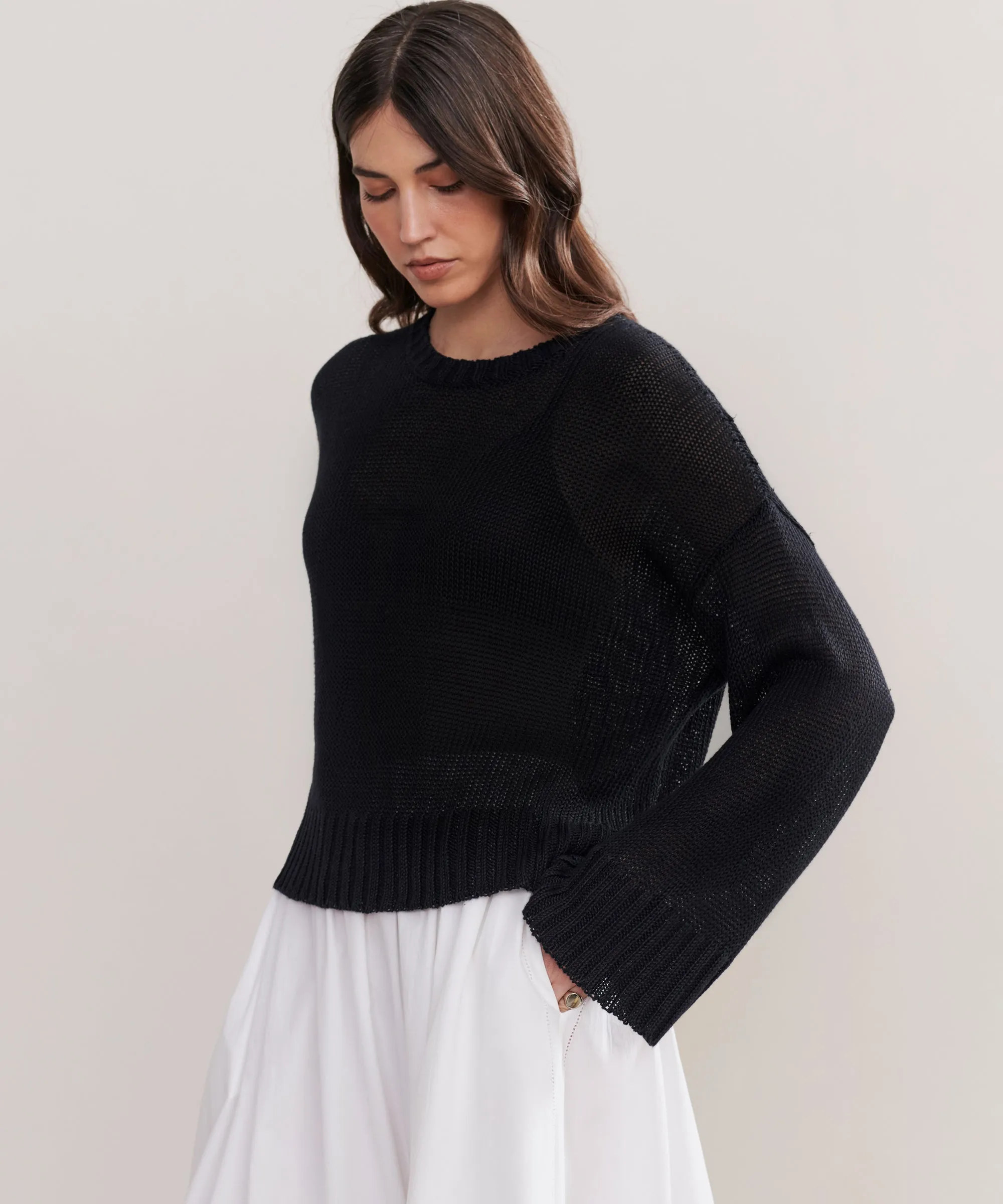 Summer Wardrobe Cropped Linen Crewneck