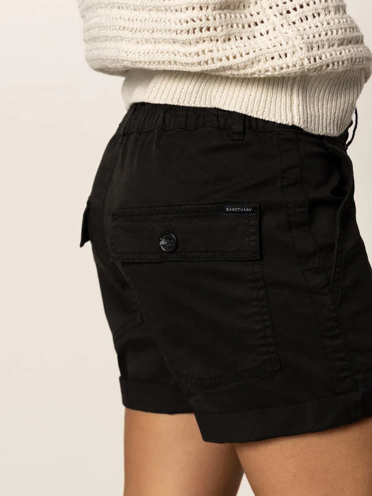 Sleek Shape Cruiser Short Black