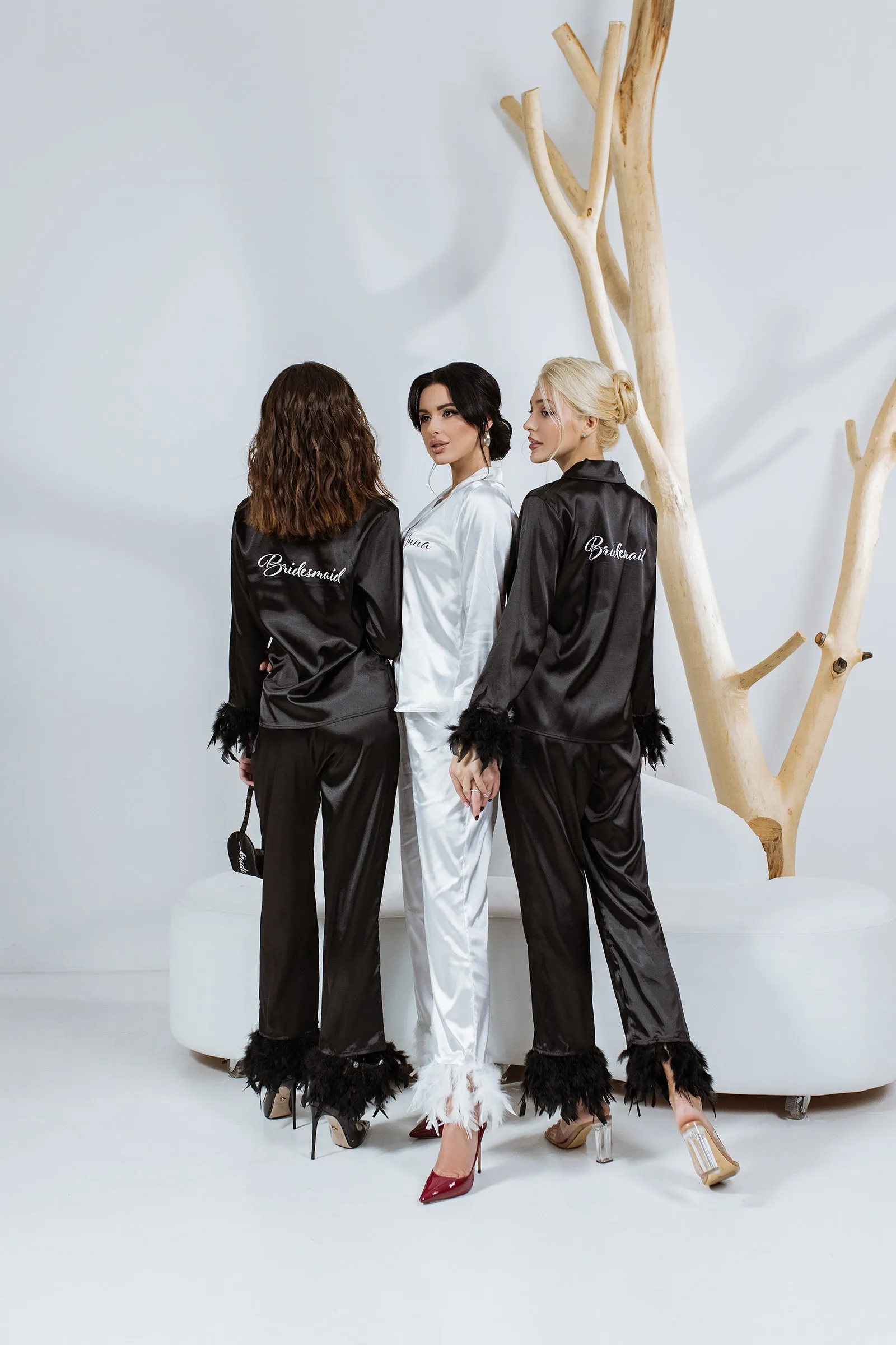 Customized Pajama Set with Feathers - alfresco