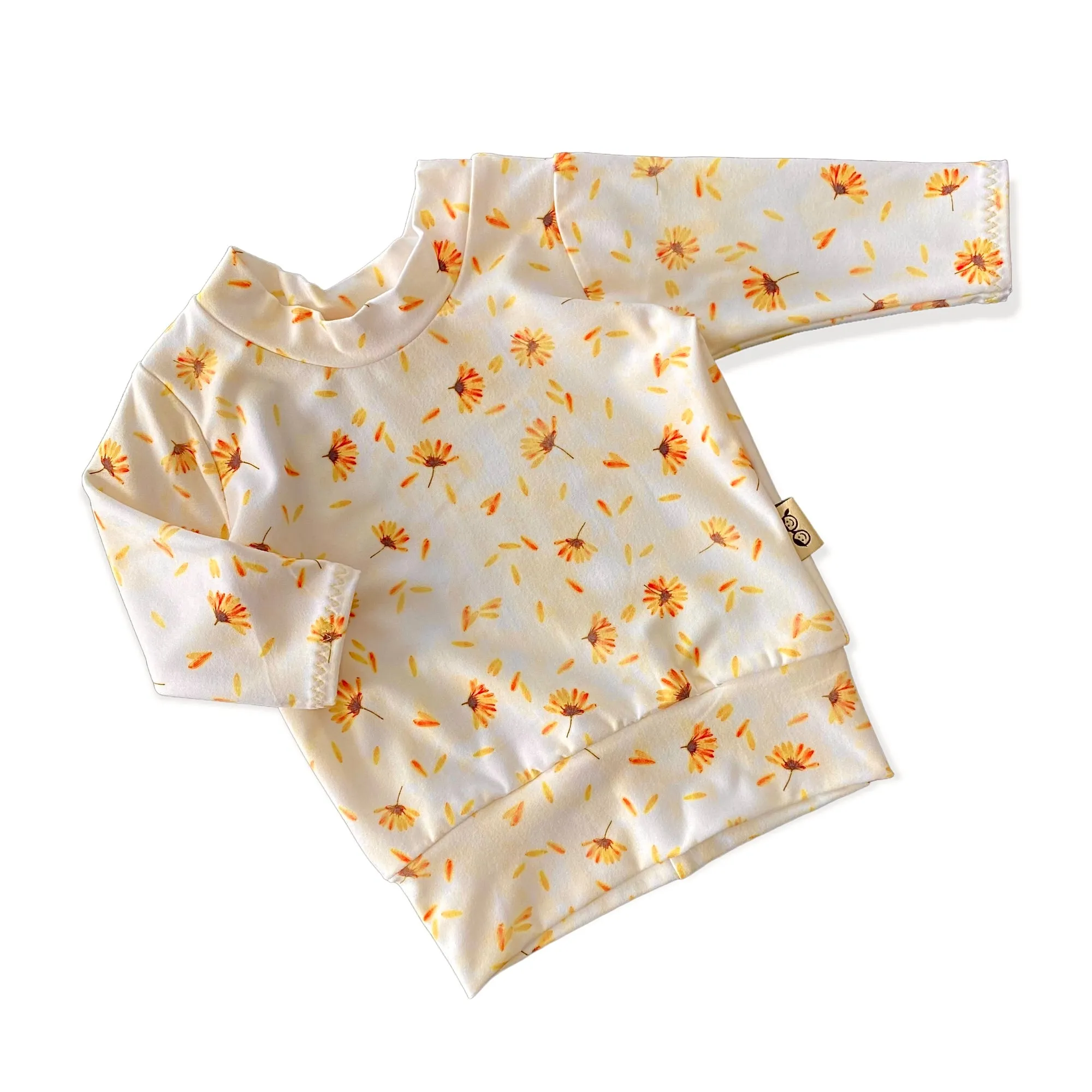 Daisy Blossom on Cream Lounge Top