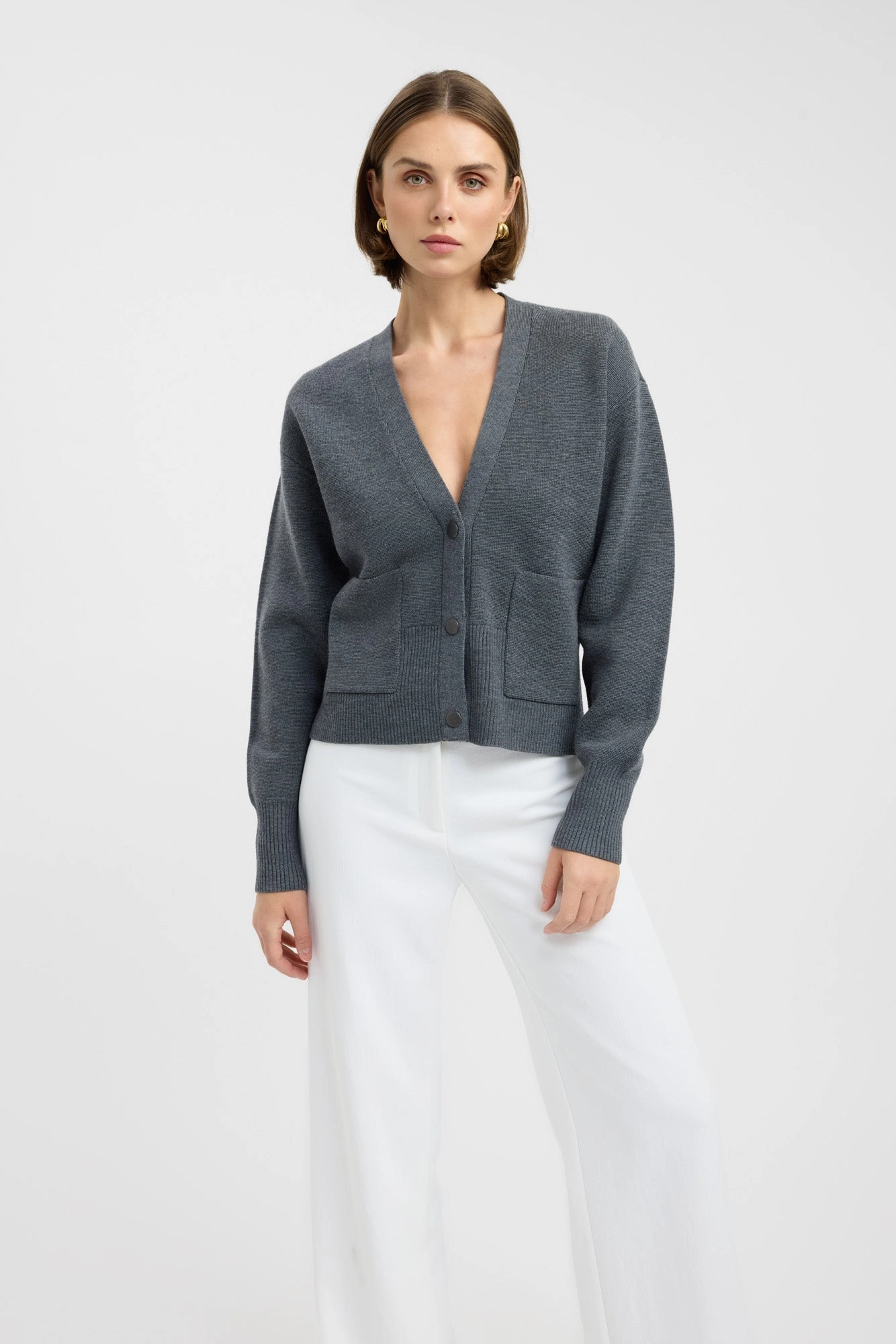 Dalton Snap Cardigan Minimal Comfort Neutral Look