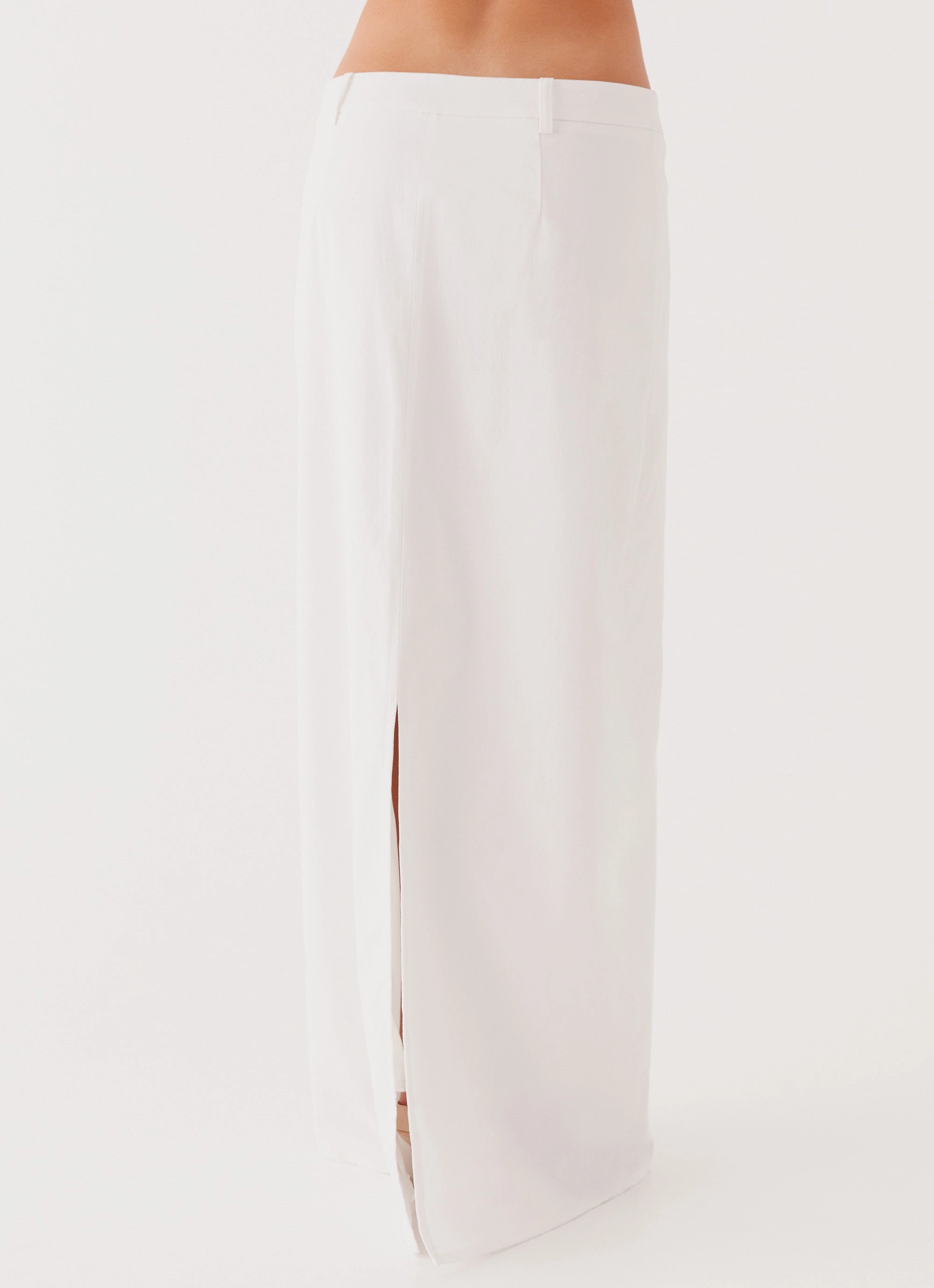 Mood Outfitboard Hygienic Coating Jaslyn Maxi Skirt - White