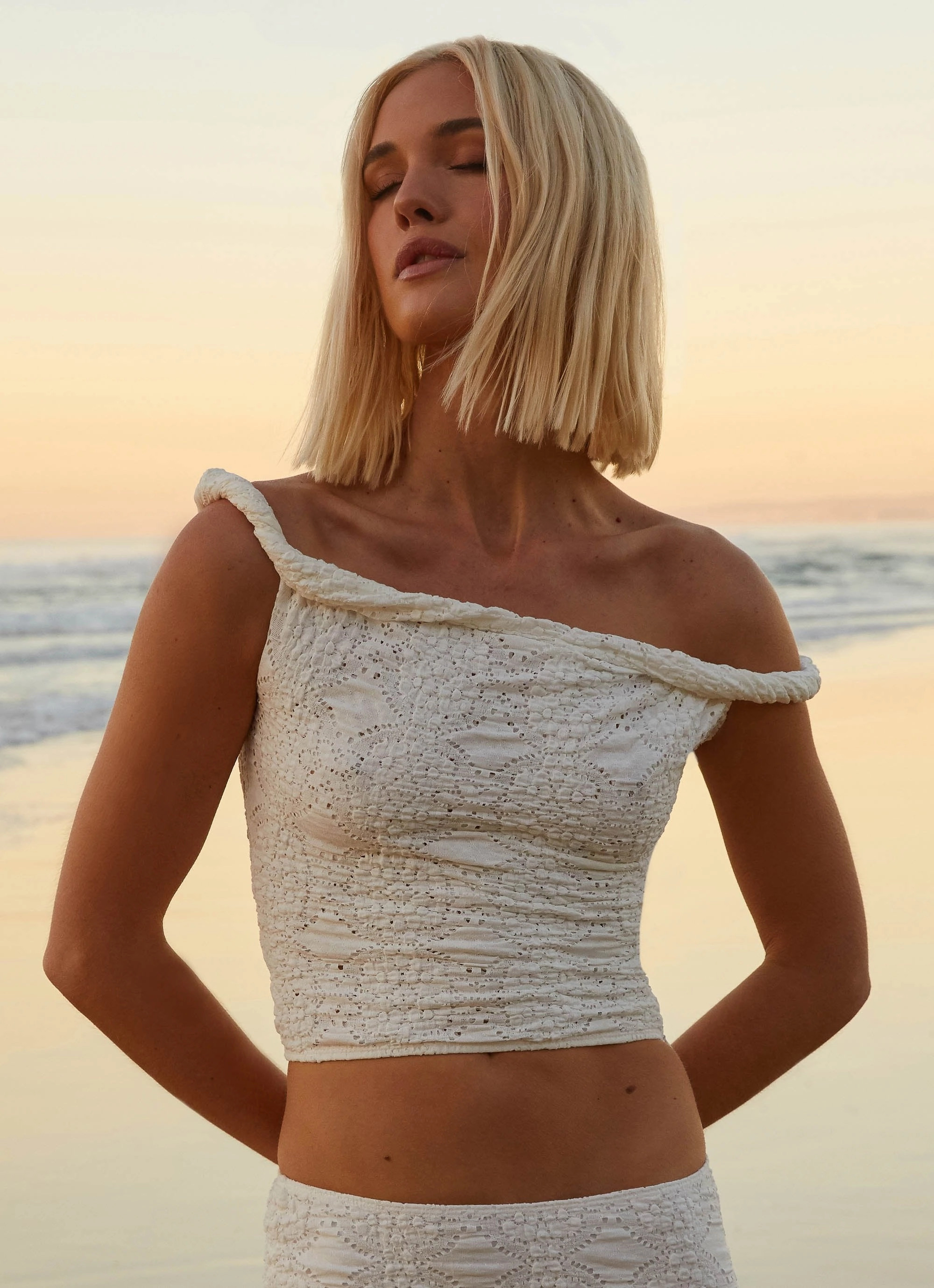 Diamond Sky Top - White RibbedCuff