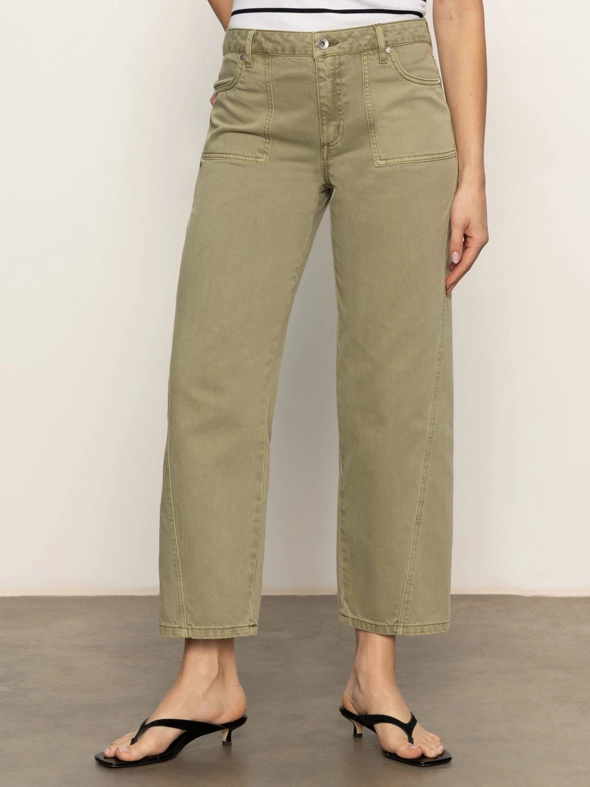 District Column Standard Rise Ankle Jeans Bamboo No Iron