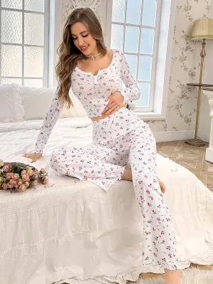 Ditsy Floral Print Pajamas