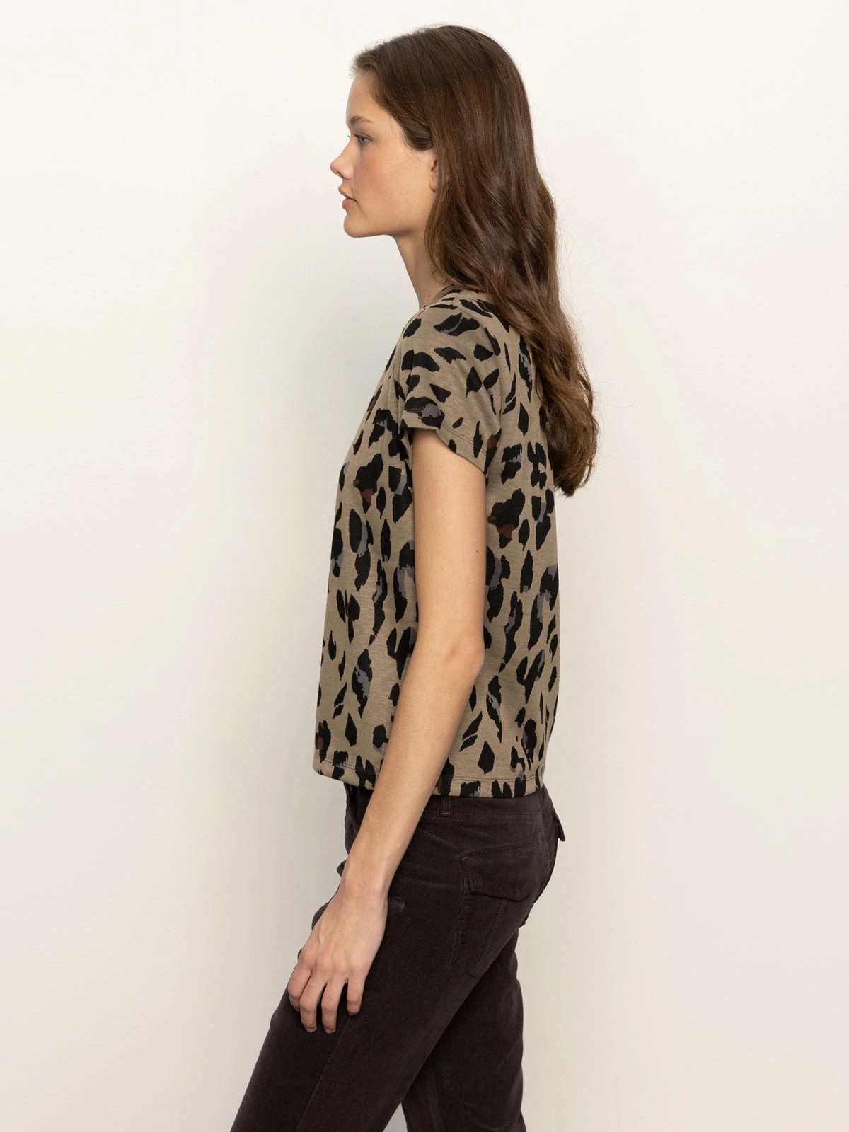 Performance Wear Day-to-Night Look Double Knit Perfect Tee Winter Leopard