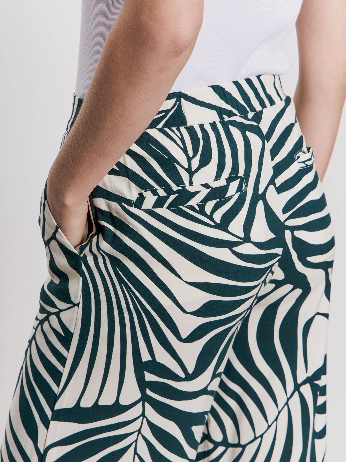 The Soft Trouser Green Oasis ReinforcedSeams Sporty Comfort Wear