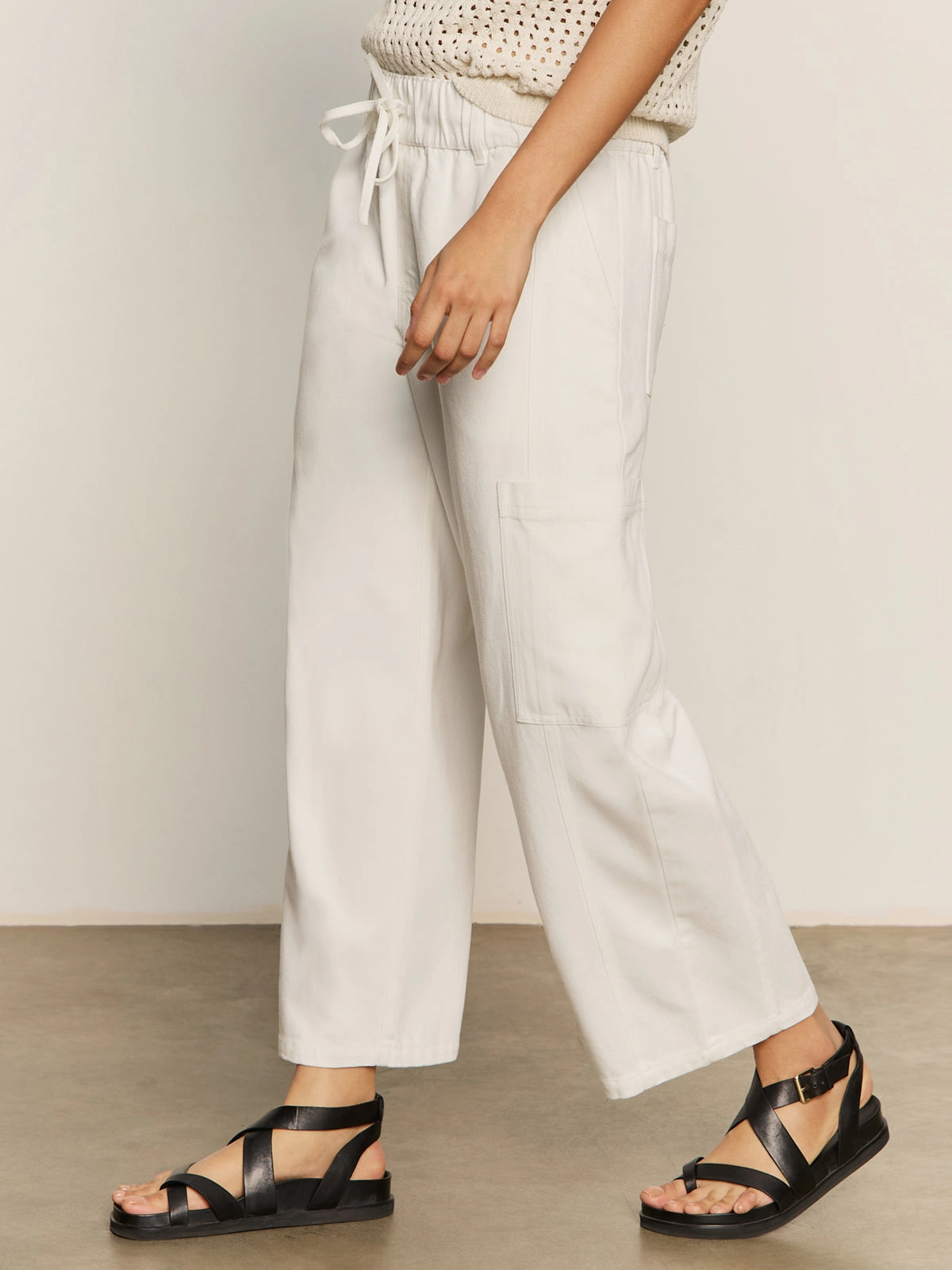 Low Rise Fit Area Standard Rise Pant Bleached White
