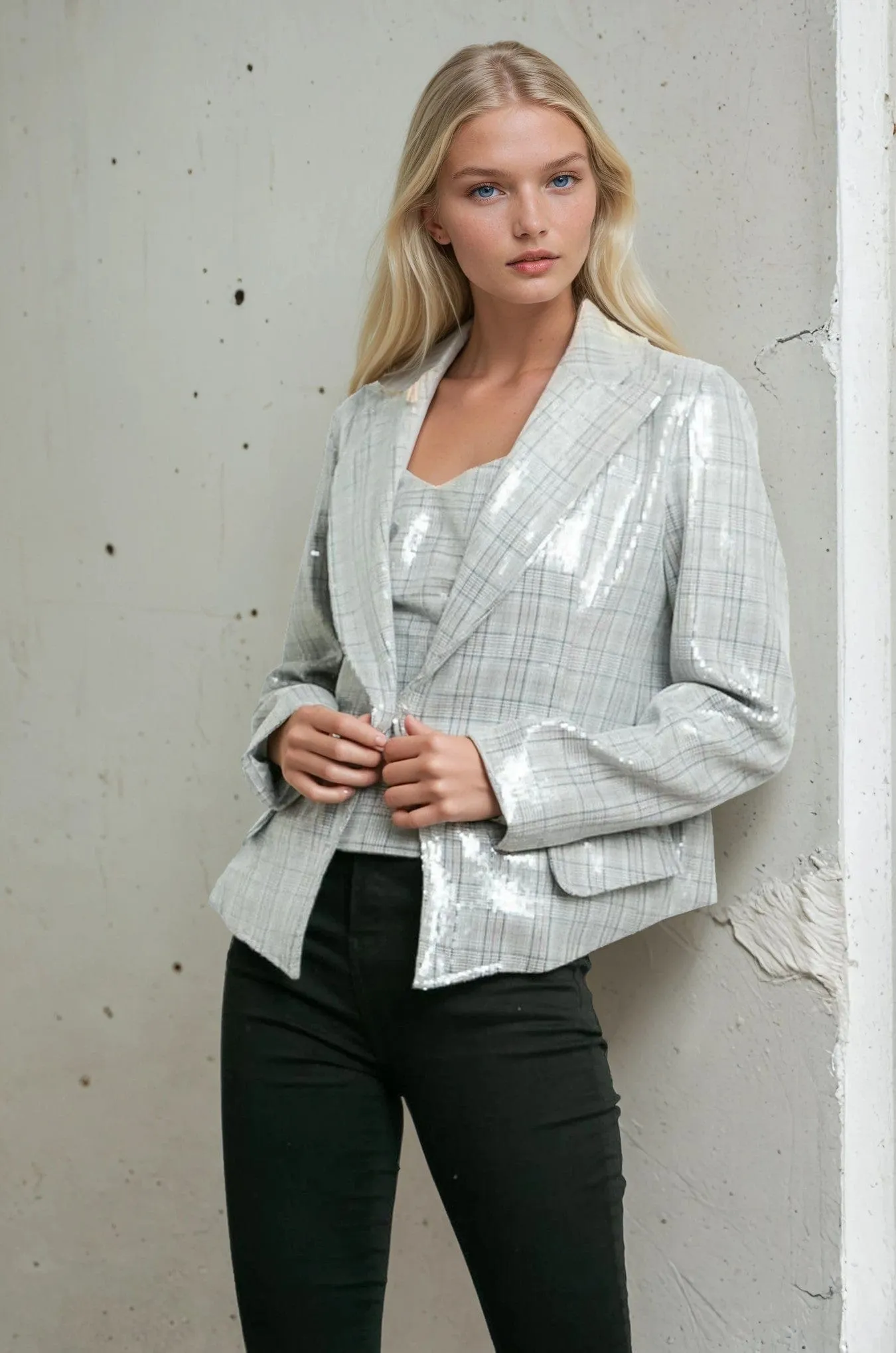 Finn Jacket - Zion Plaid Contoured Silhouette
