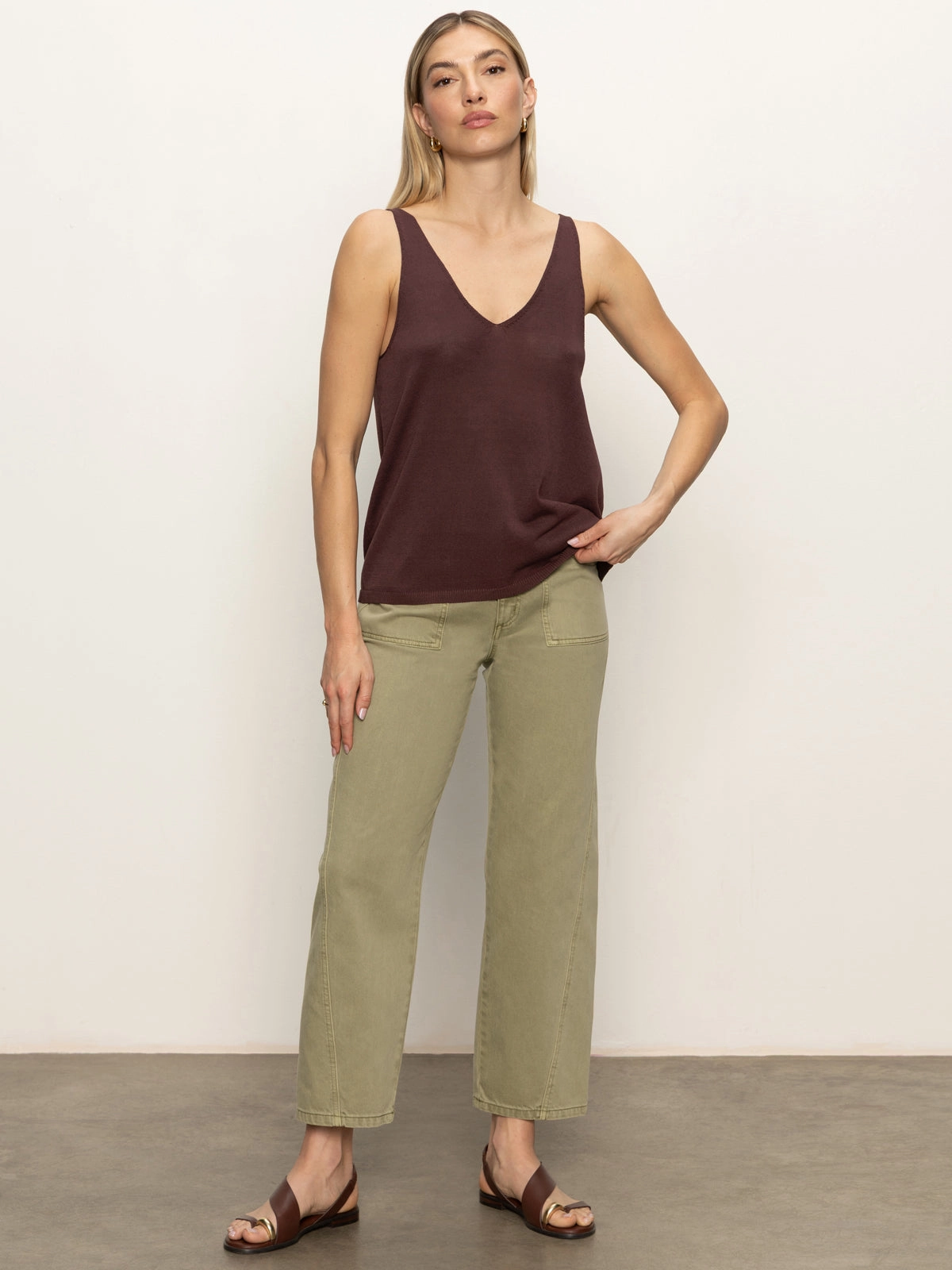 V-Neck Knitwear Tank Mesa Tencel Blend Material