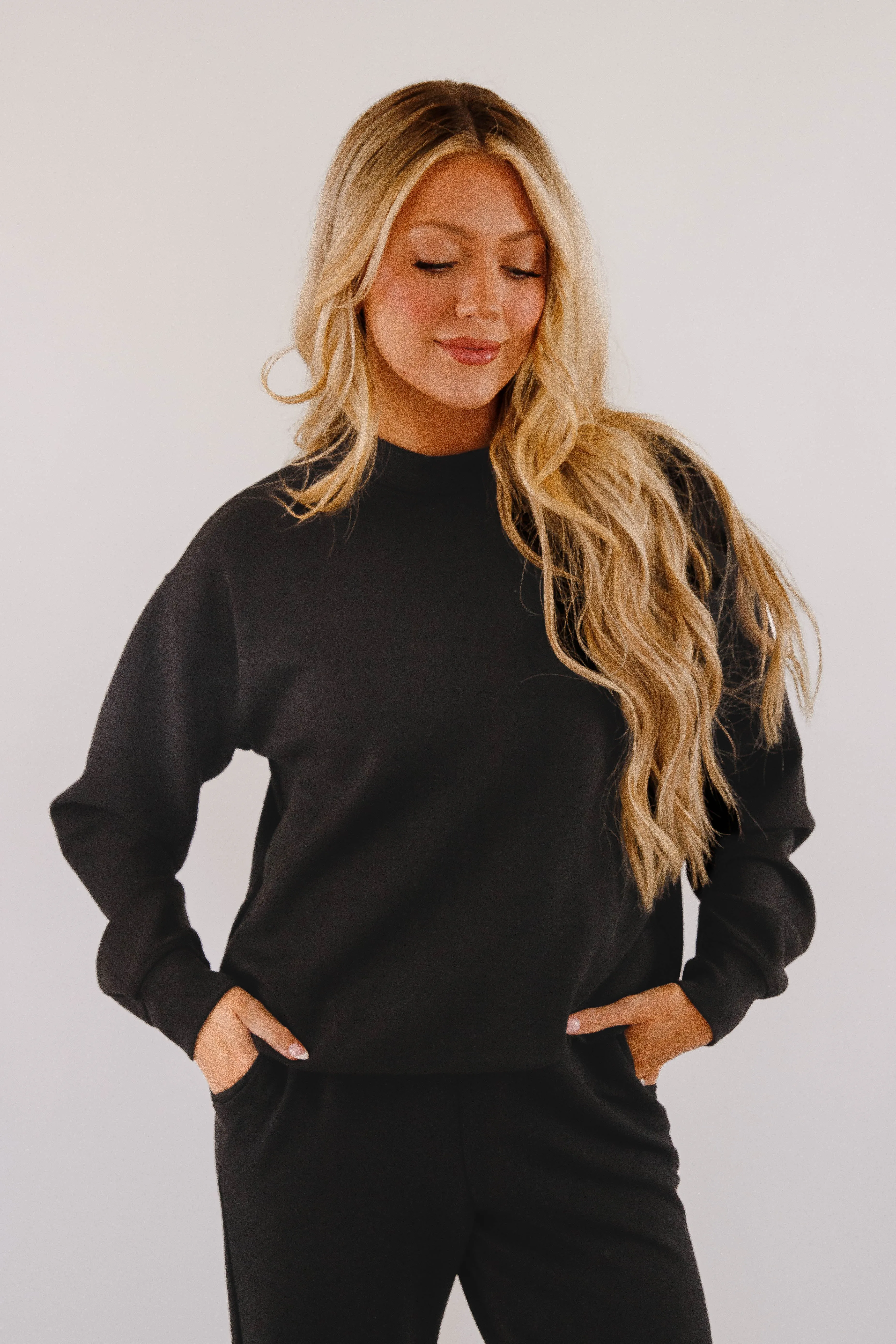 Gathering Miles Pullover-Black Weighted Hem Trim