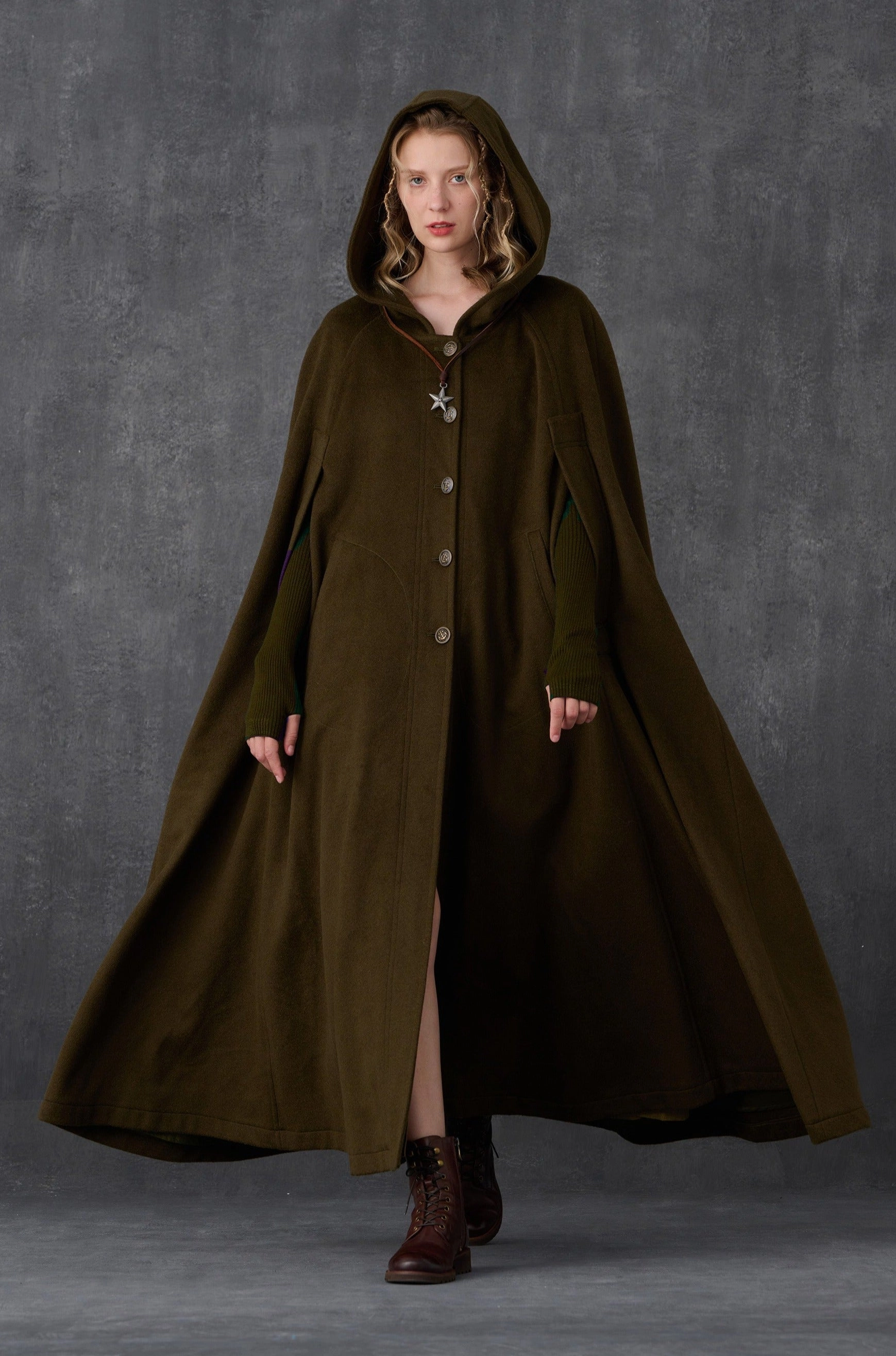 Parini 33 | Maxi Hooded wool coat cloak in olive ConvertibleNeckline