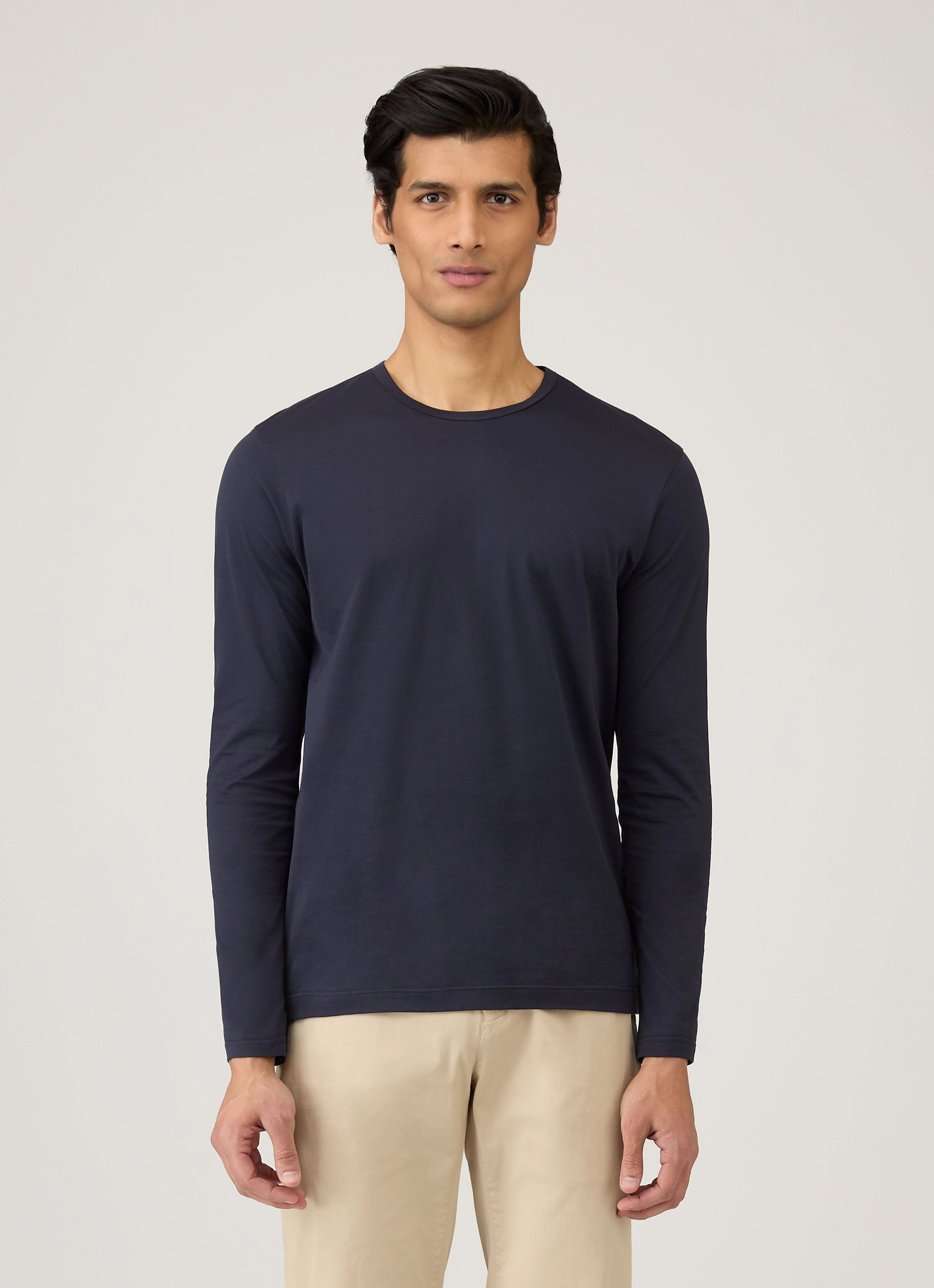 Men's Classic Long Sleeve T-shirt in Navy Soft And Comfortable Timeless Piece