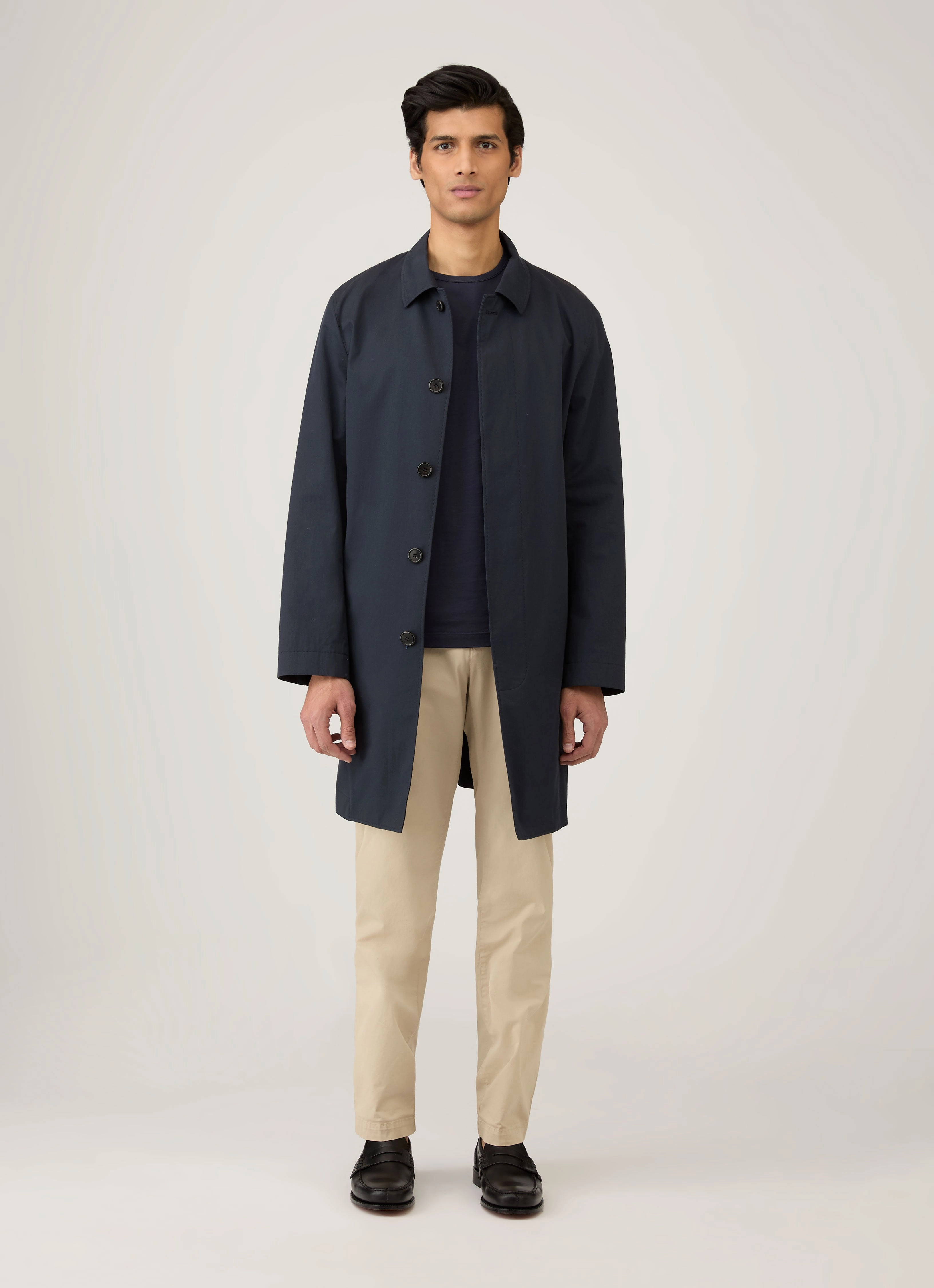 Casual Essentials Men's Classic Long Sleeve T-shirt in Navy