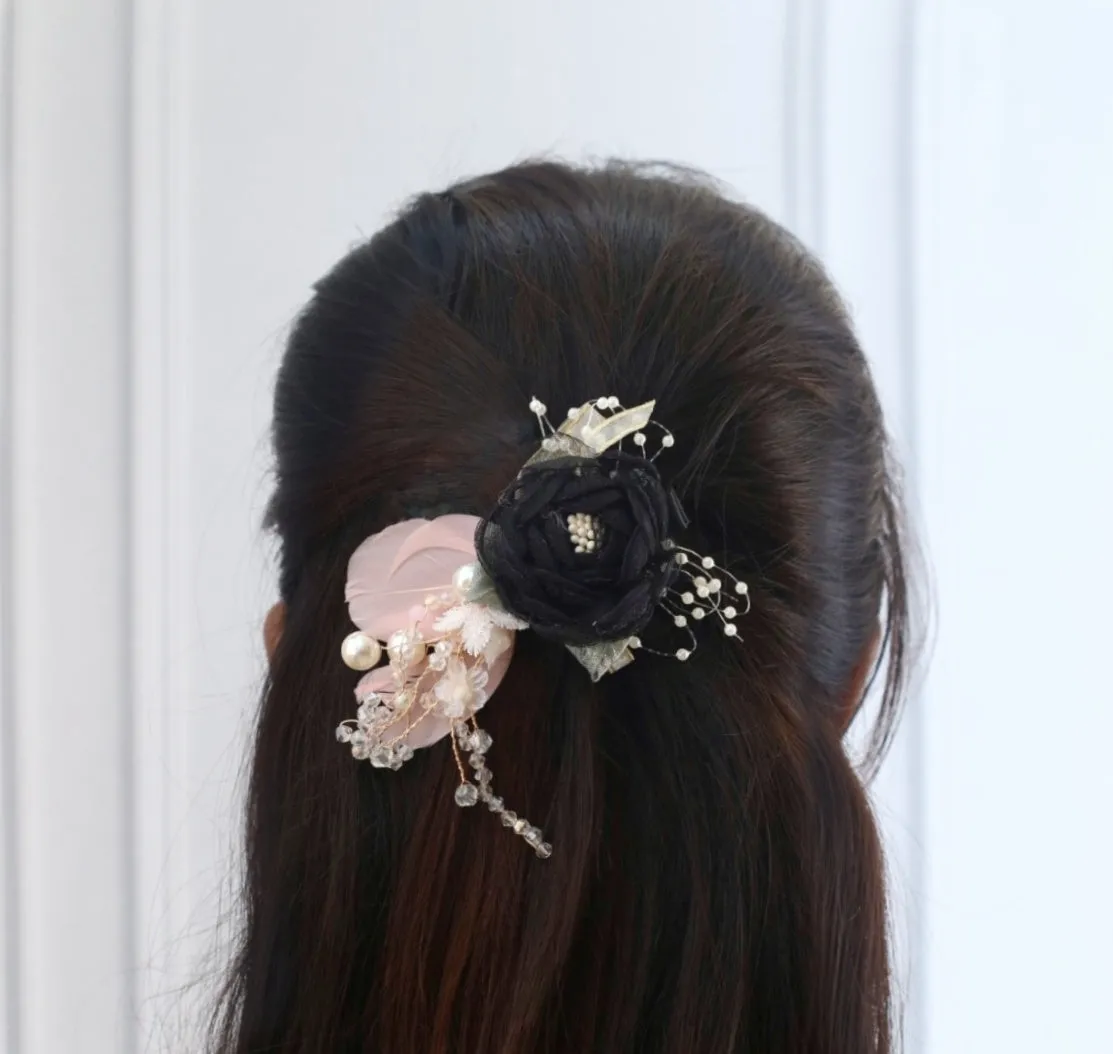 Elegant Black Flower Rosette Hair Clip with Pearls and Pink Accents