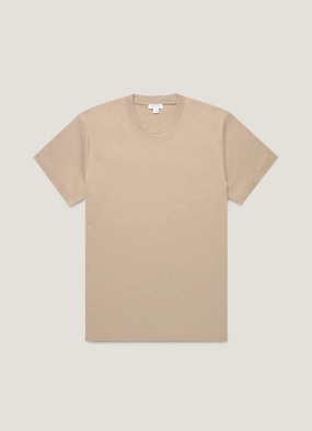 Elegant Appearance Men's Relaxed Fit Heavyweight T-shirt in Mink Soft and Stretchy Retro Style Men's Relaxed Fit Heavyweight T-shirt in Mink
