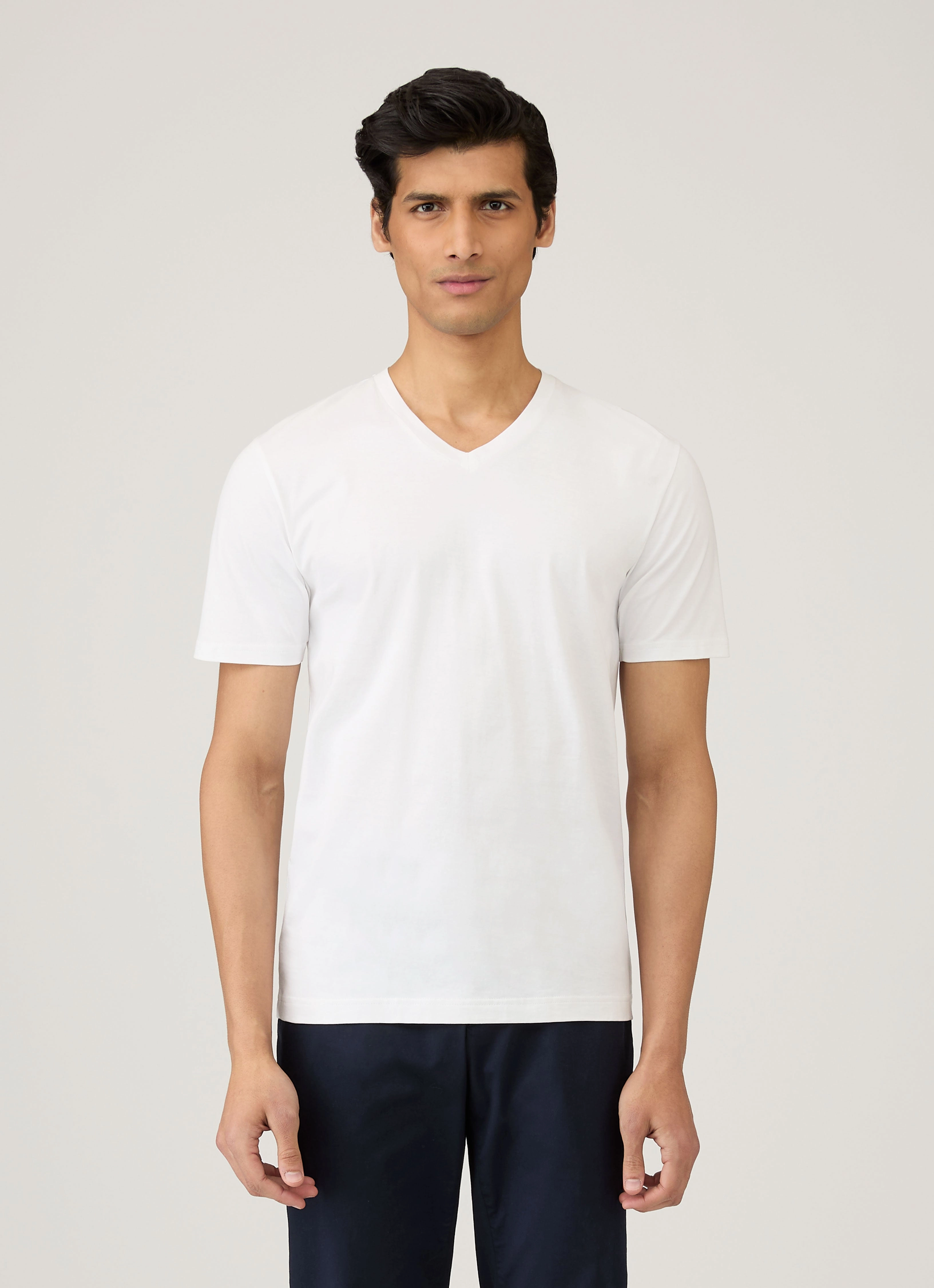 Men's Riviera V-neck T-shirt in White Easygoing Design Long Lasting Color