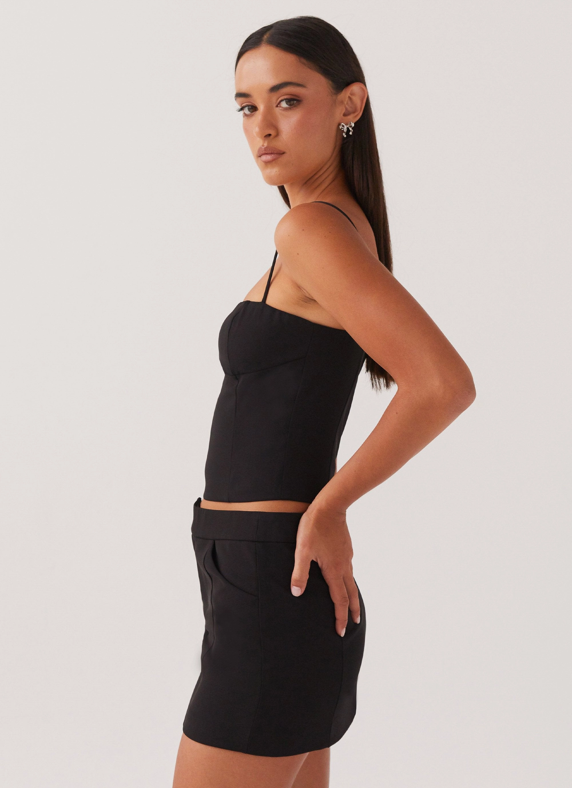 Eliana Crop Top - Black Elegant Blouse
