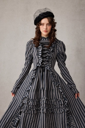 Elizabeth 15 | Victorian Linen Dress Eco Friendly Fabric Elizabeth 15 | Victorian Linen Dress Double Layered