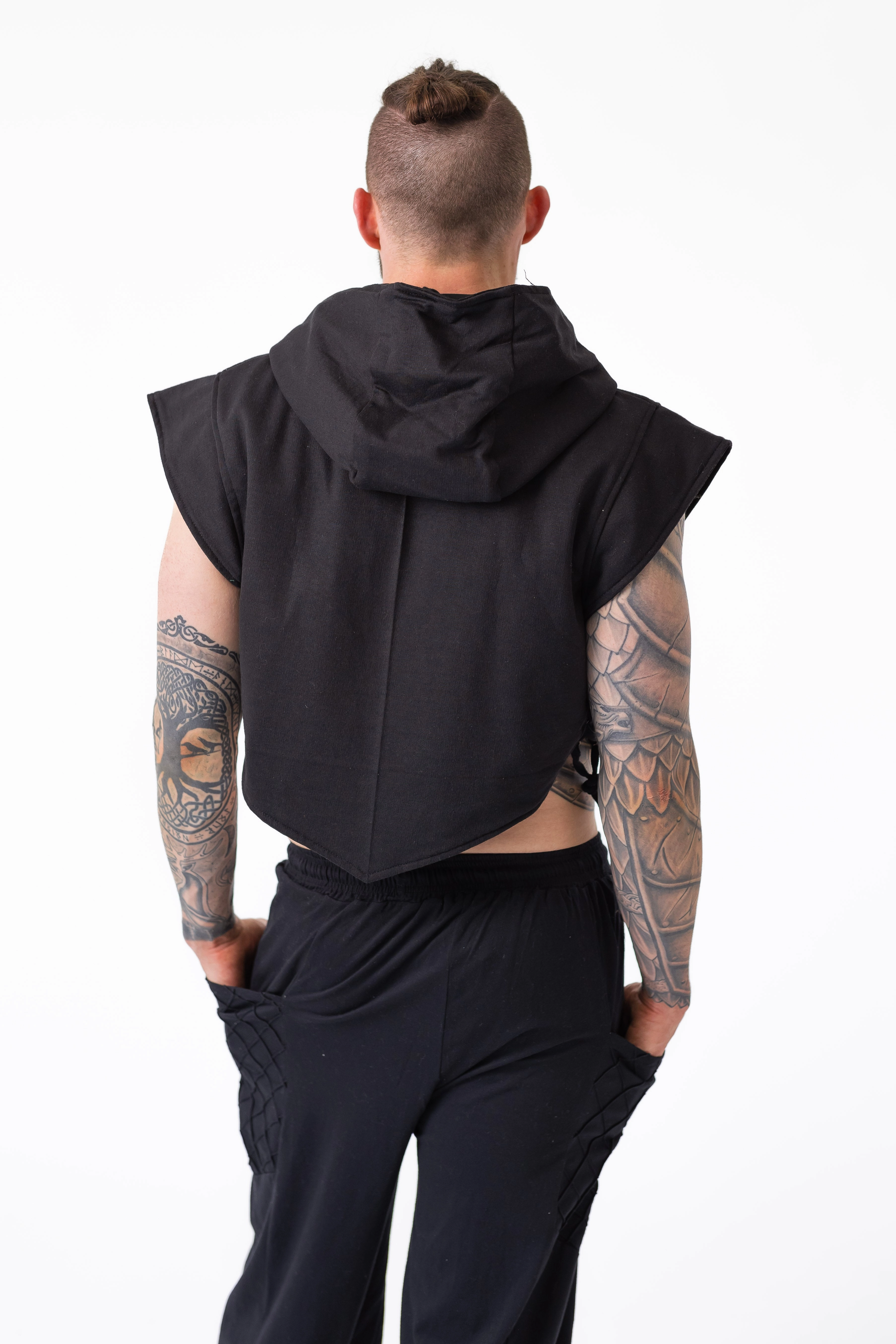 Reinforced Elbow Patches Dagger Hood