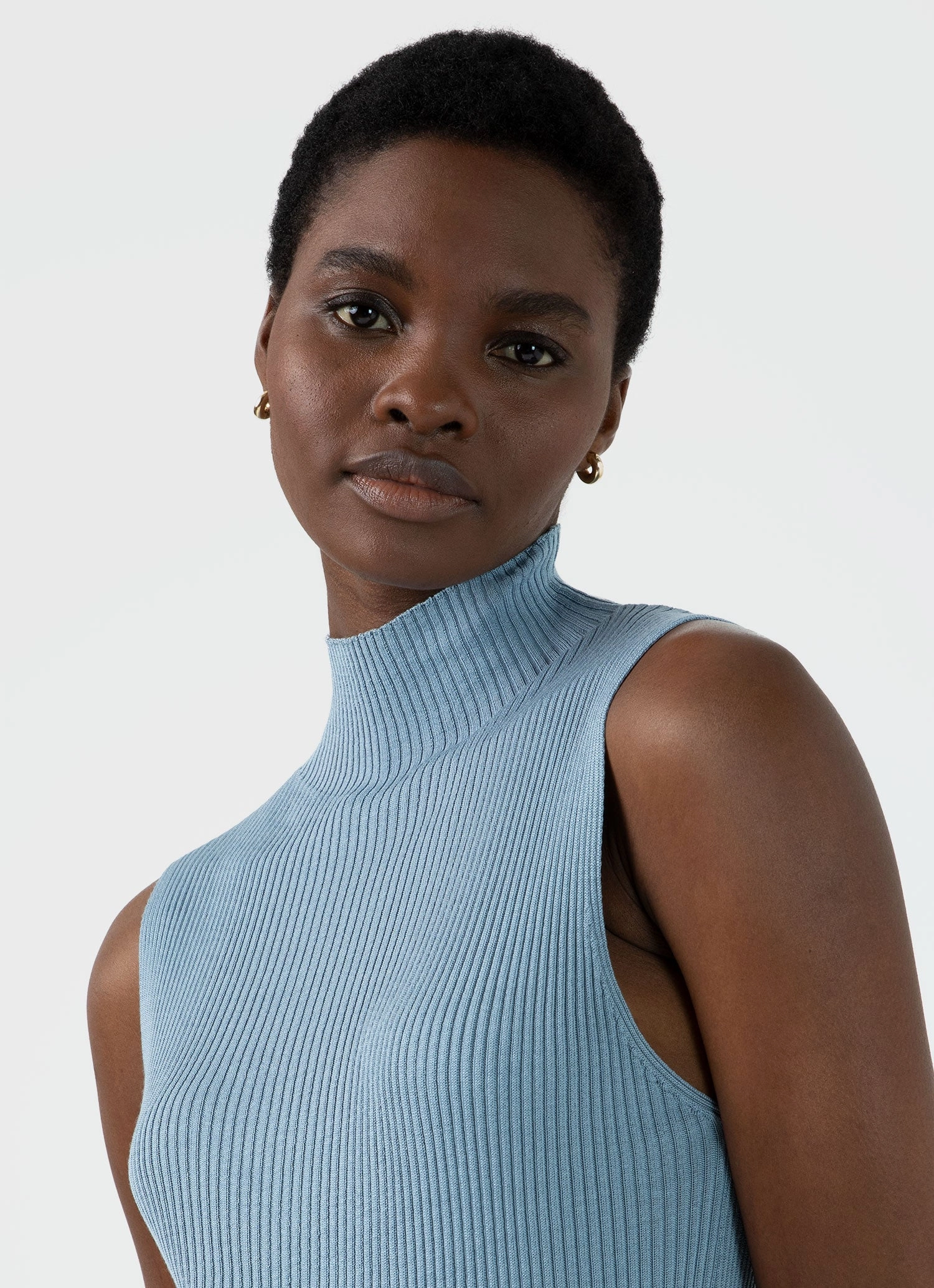 Women's Mulberry Silk Rib Vest Jumper in Light Blue Cozy Texture Easy Comfort