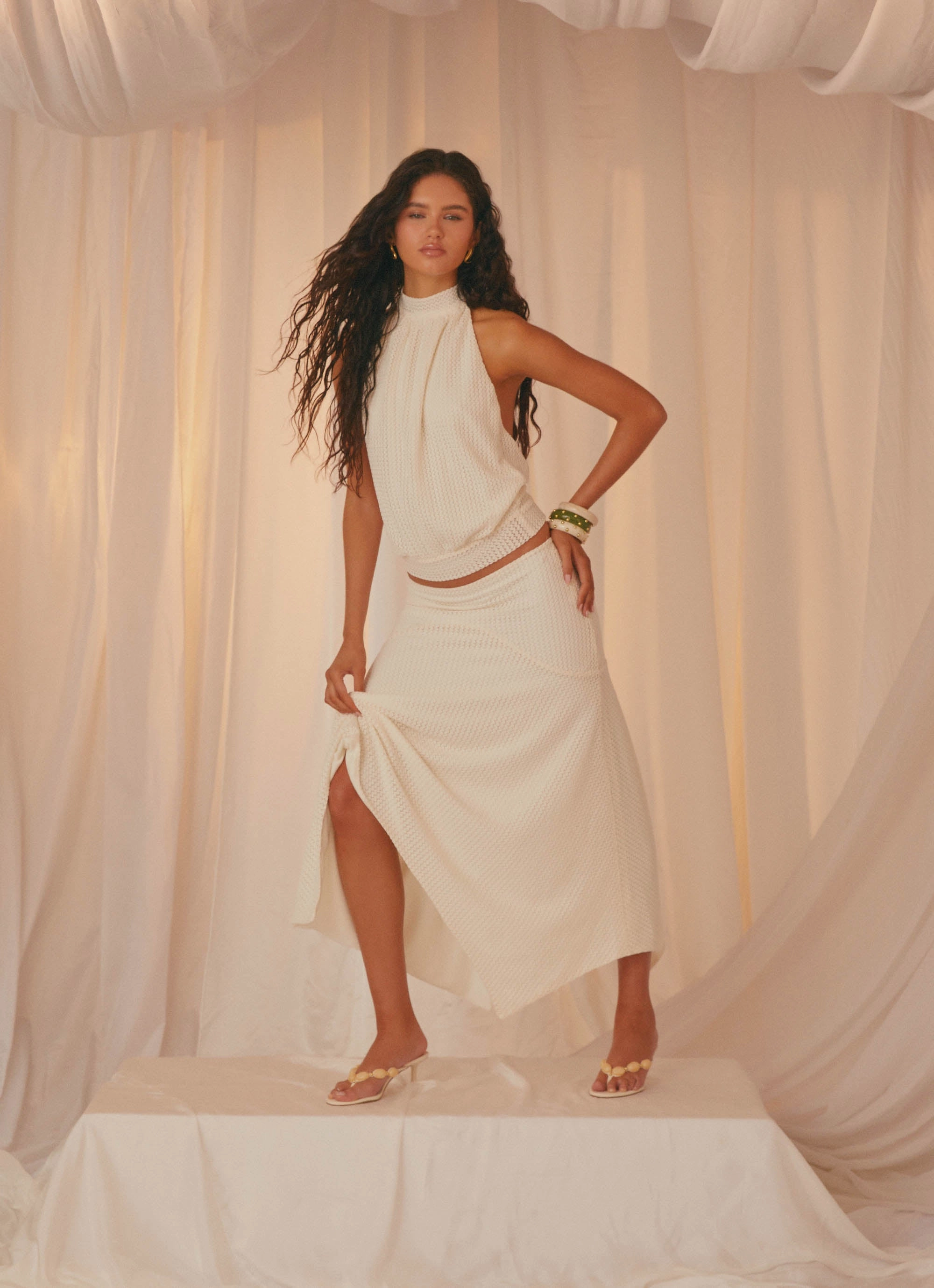 MinimalistAesthetic Evaden Backless Top - Ivory