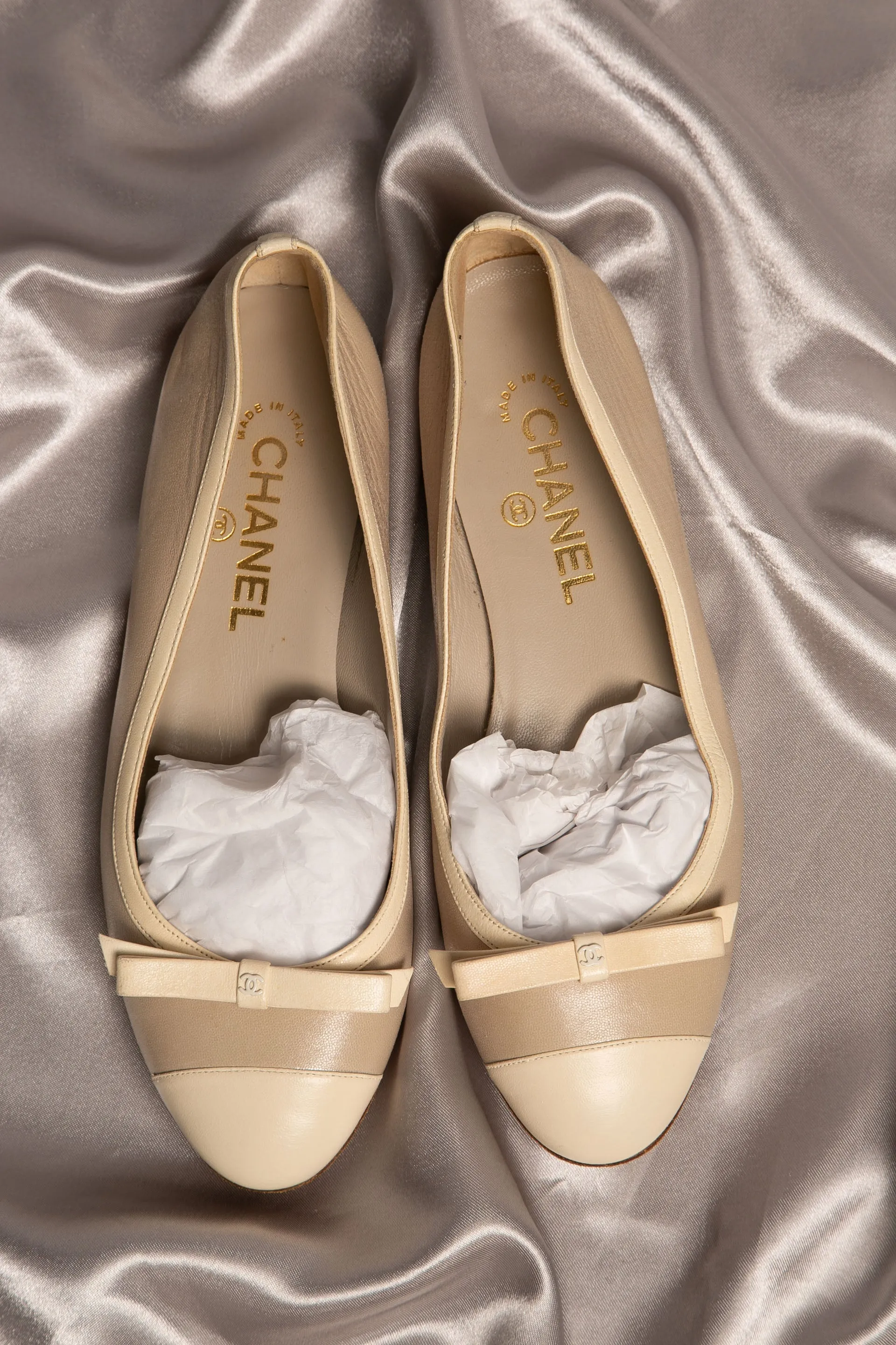 Extremely Rare CHANEL Beige Ballet Flats