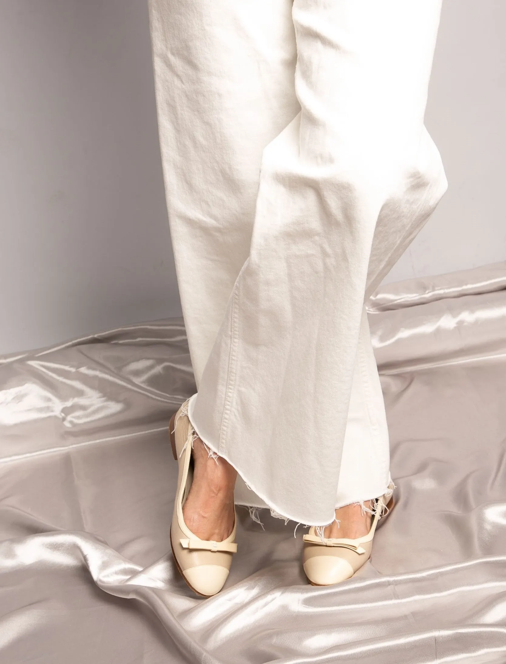 Extremely Rare CHANEL Beige Ballet Flats
