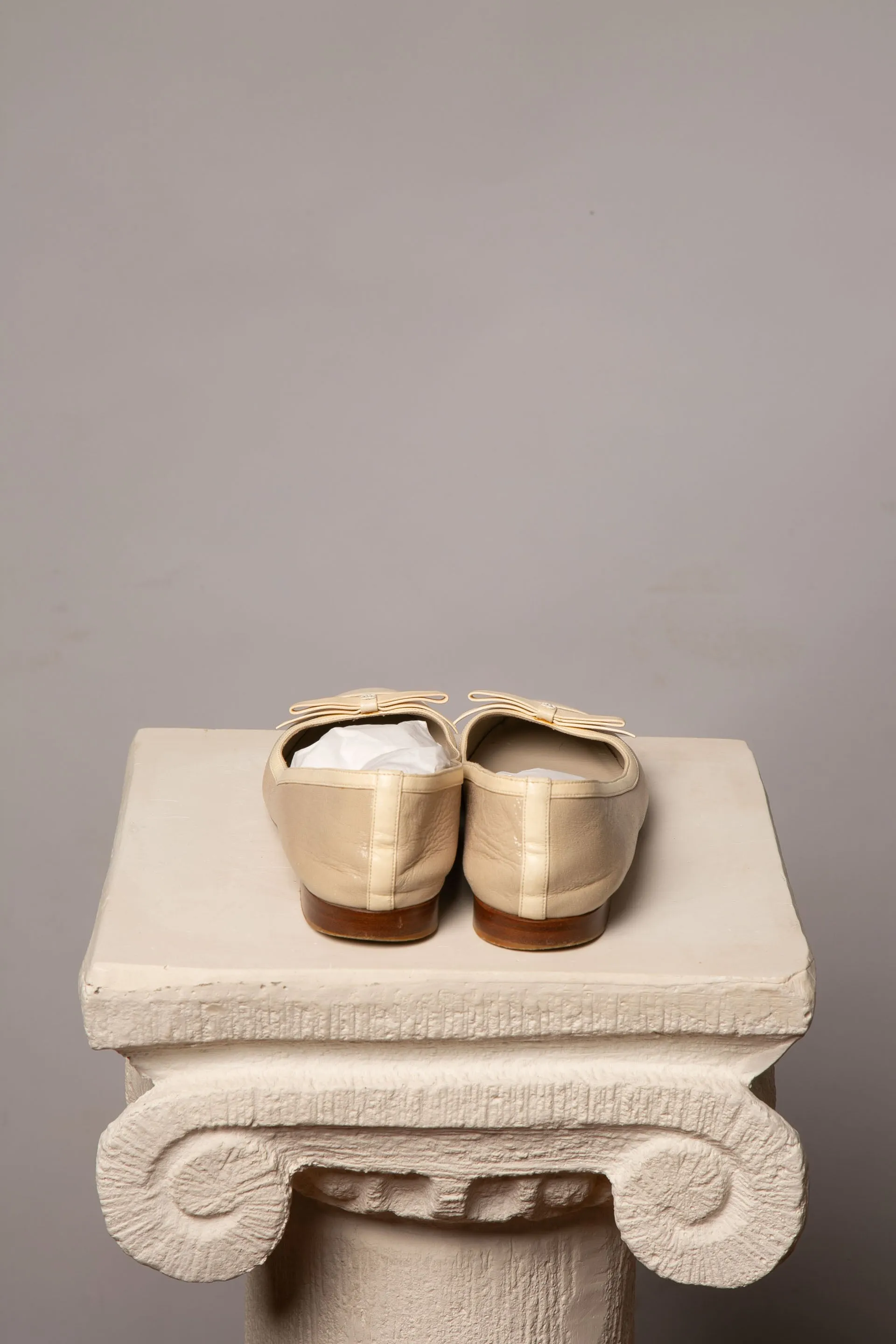 Extremely Rare CHANEL Beige Ballet Flats