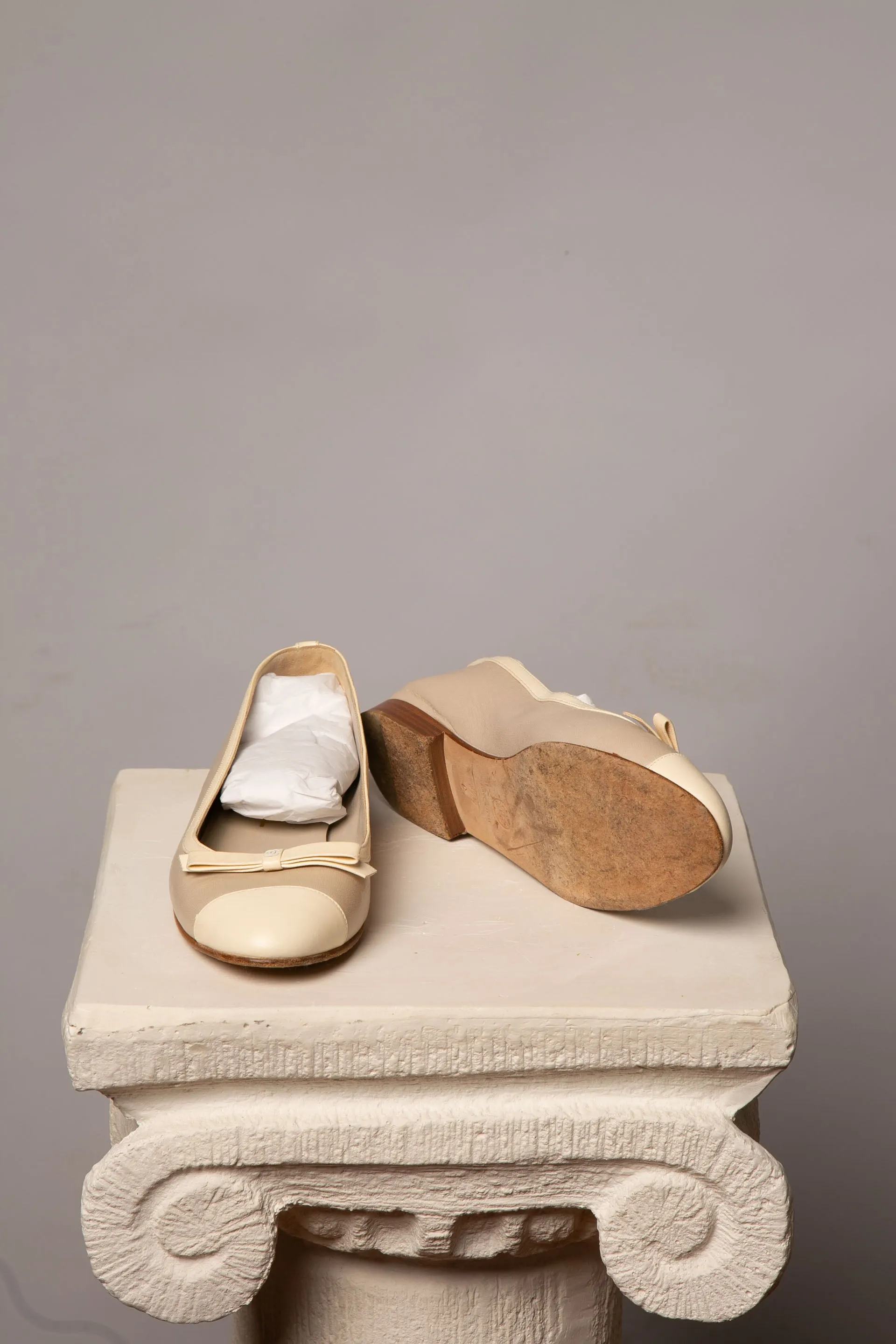 Extremely Rare CHANEL Beige Ballet Flats