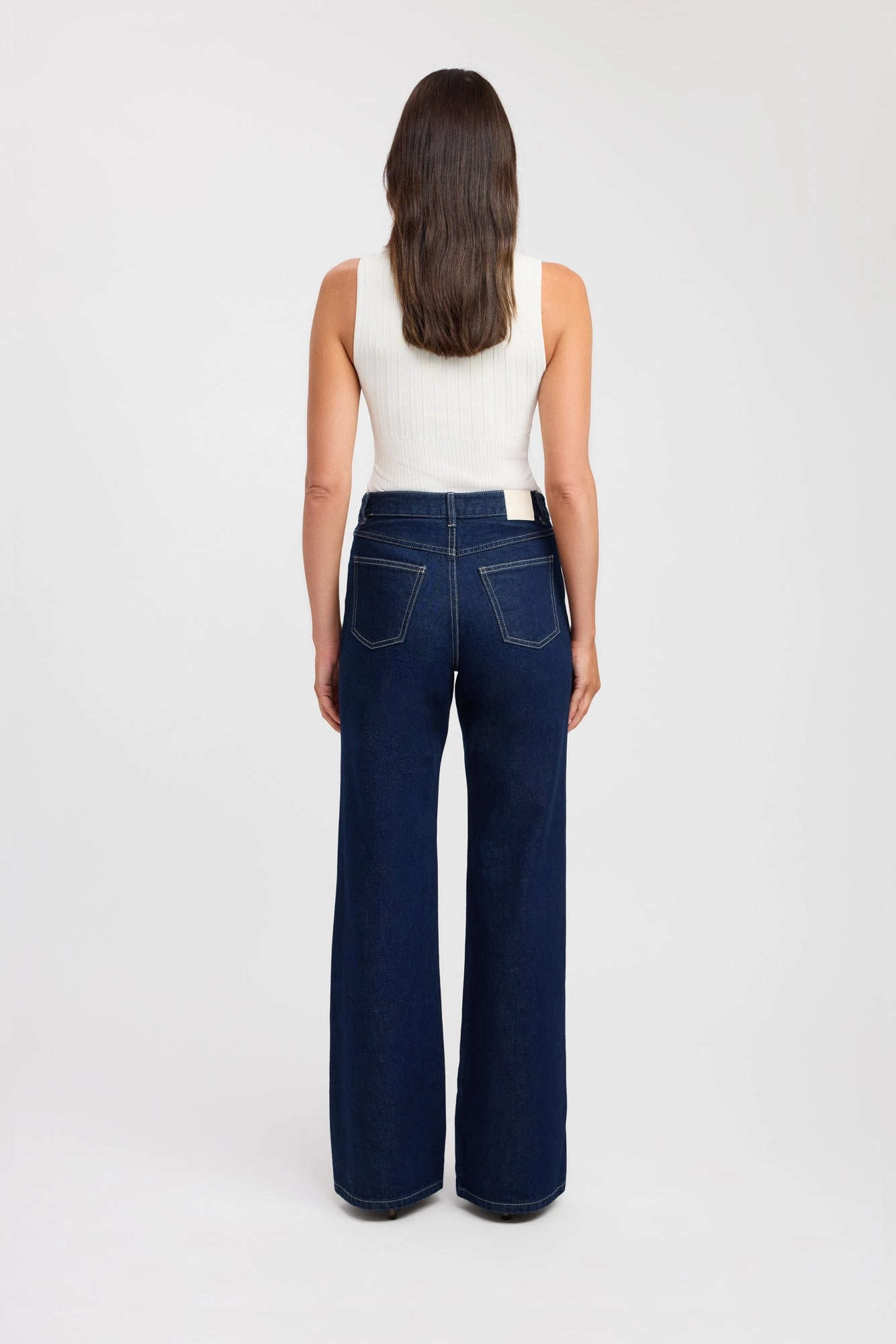 Ezra Jean Structured fabric Timeless Utility