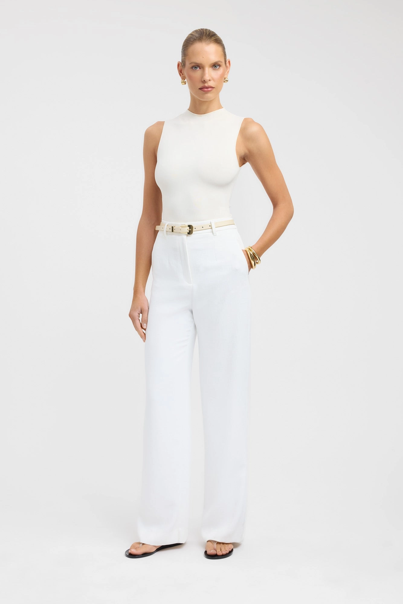 Oyster Tailored Pant Contoured Panel Design High-rise waist