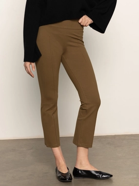 Fairway Legging Dirty Martini WrinkleFree Travel Fabric Modern Cut Fairway Legging Dirty Martini