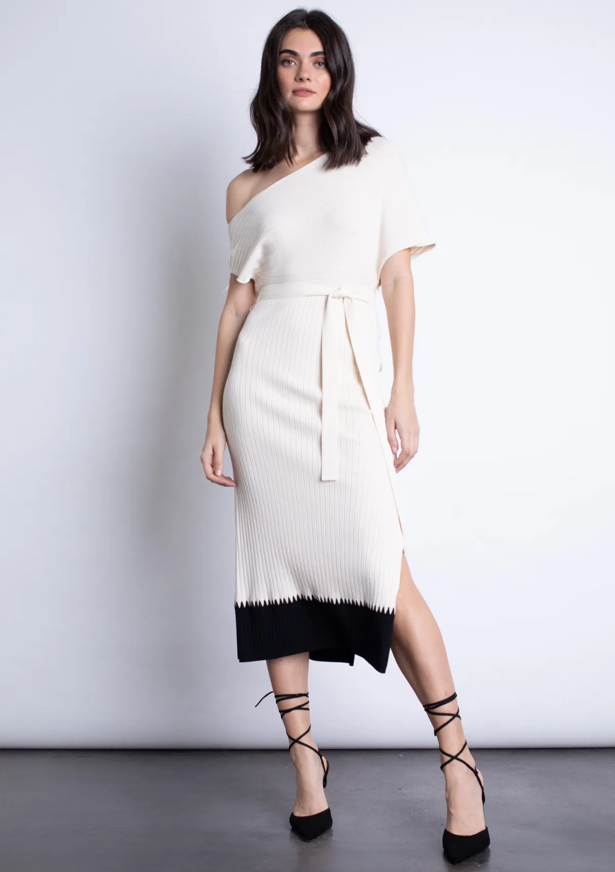Amber Knit Midi Dress - Winter White Grab Now Light Mood