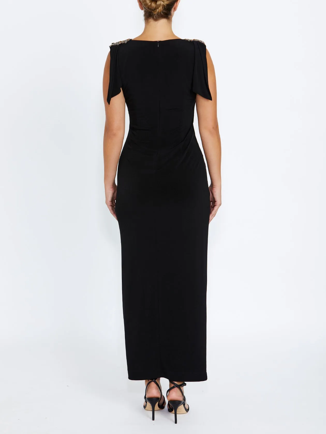 Smooth silhouette Hebe Black Jersey Gown
