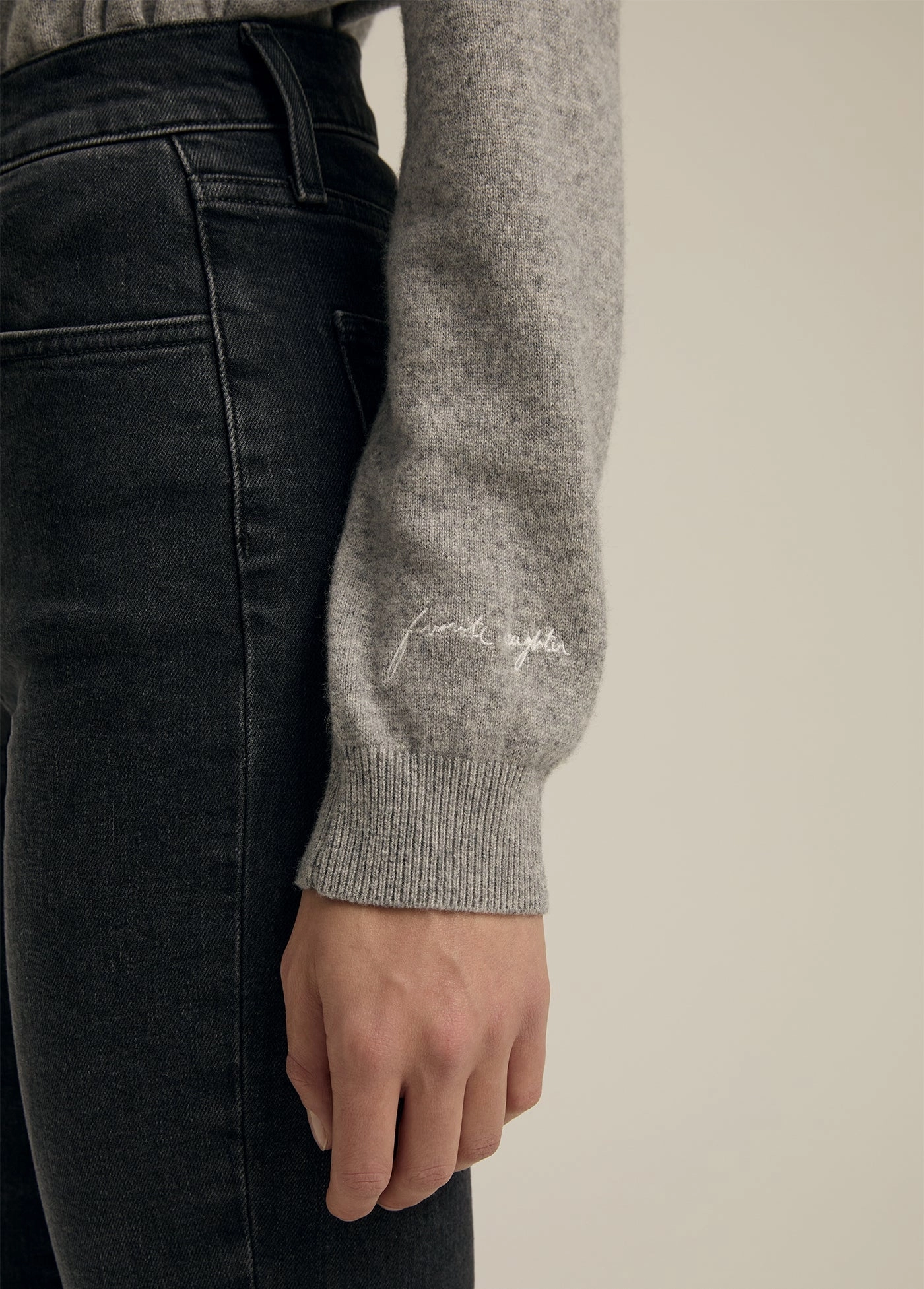 Favorite Daughter The Favorite Cashmere Crew Cozy Waistband Elastic design