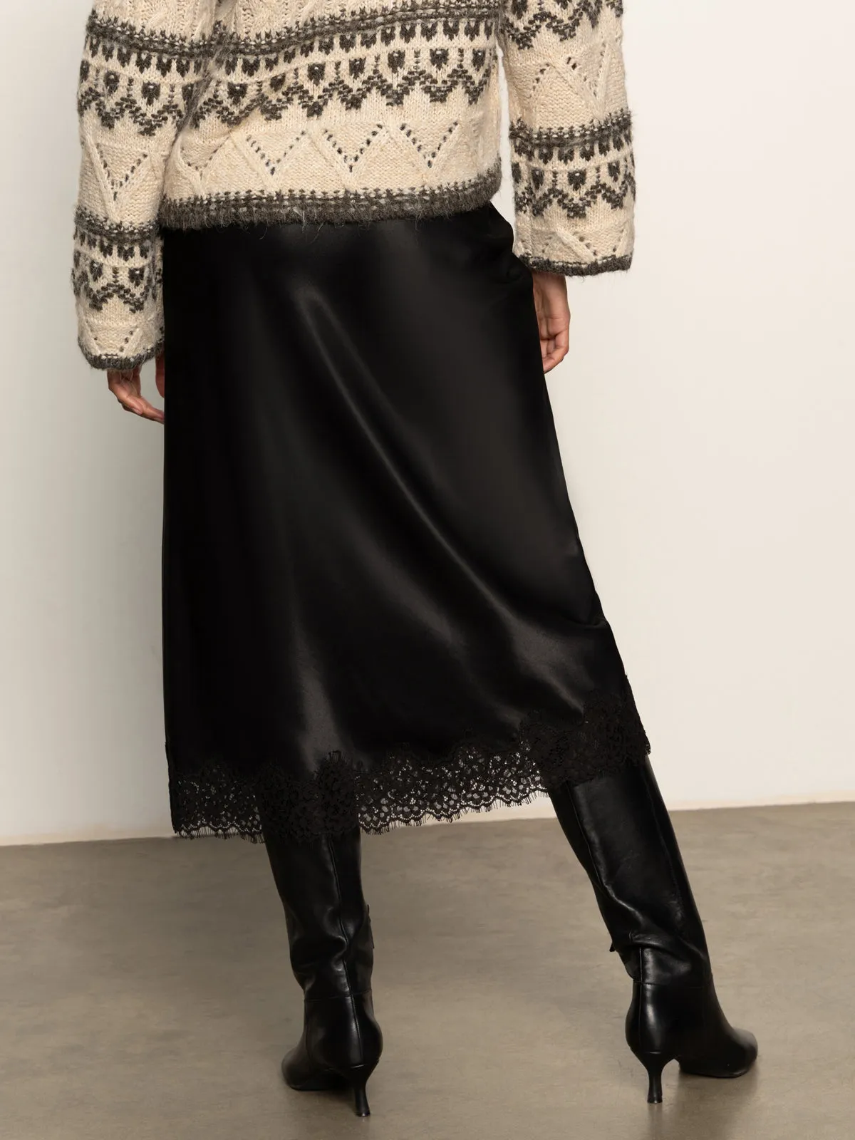 Slip Skirt With Lace Black Tear Resistant