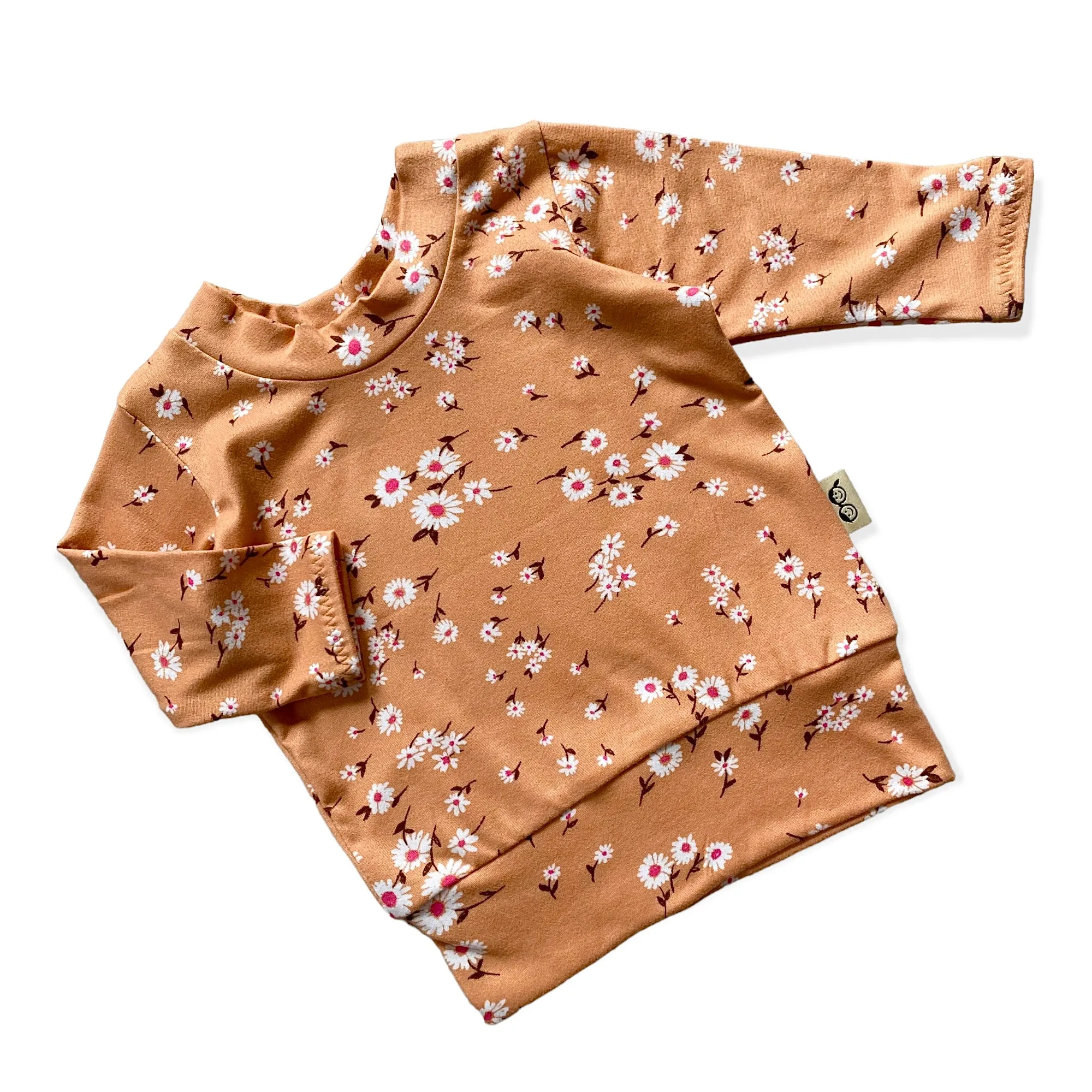 Field of Daises on Camel Lounge Set