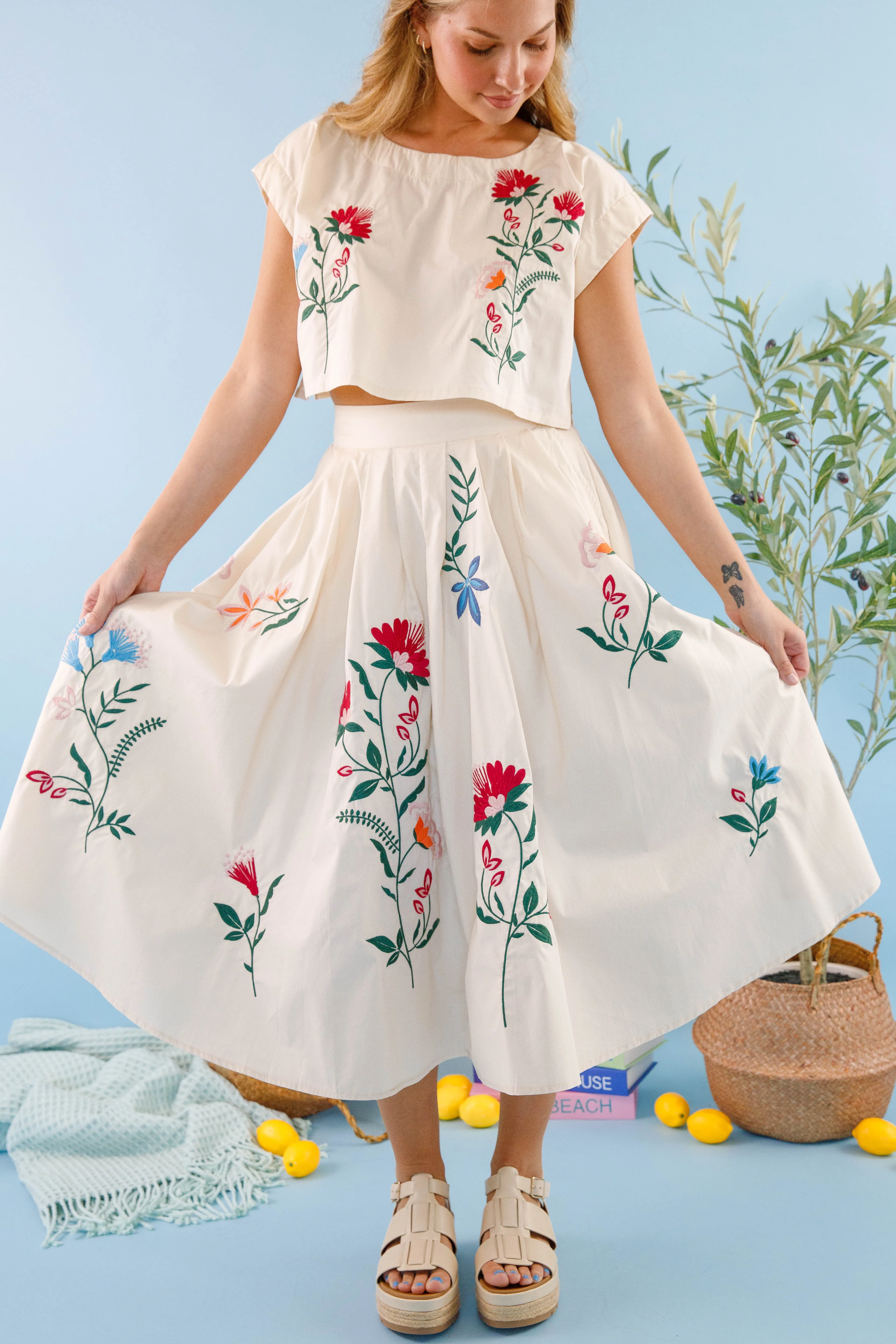 Finding The Good Midi Skirt-Tan Outdoor Use Perfect Design