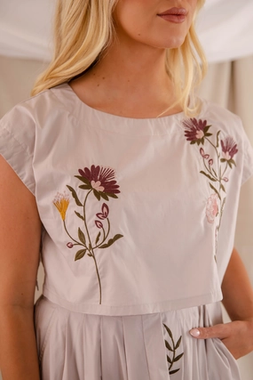 Finding The Good Crop Top MultiLayer Weave LowMaintenanceFabric summer look Finding The Good Crop Top