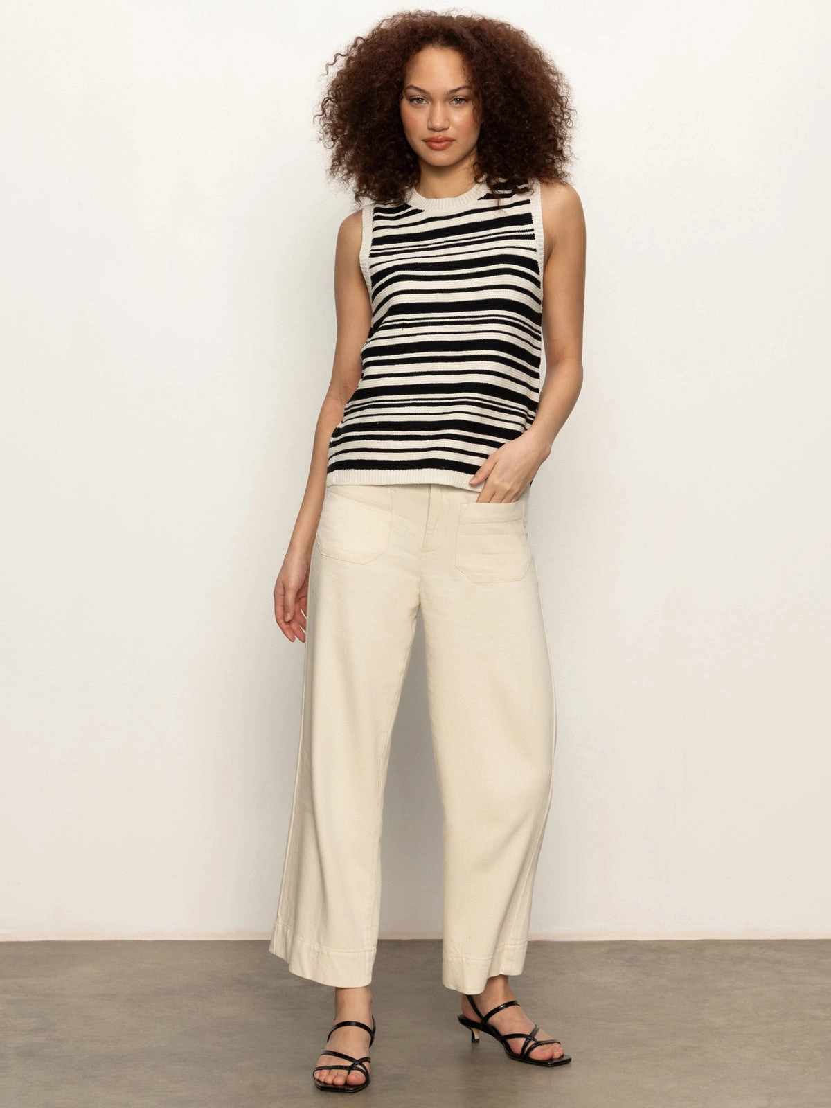 Modern Sweater Shell Black Macrame Bonded Seam Reinforcement