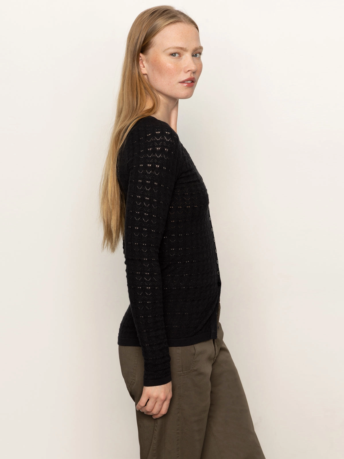 Fitted Raglan Cardi Black FadeResistant Sleek Surface