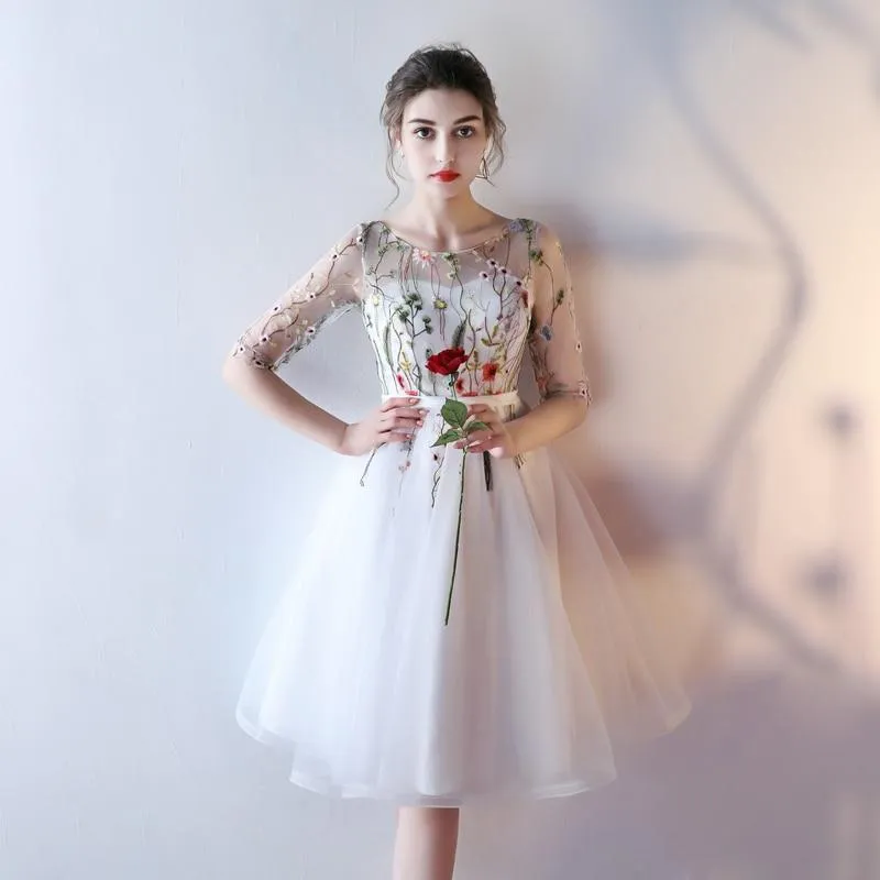 Flash Elegant Ladies' Embroidery Pattern Sheer Sleeve Lace Prom Dress