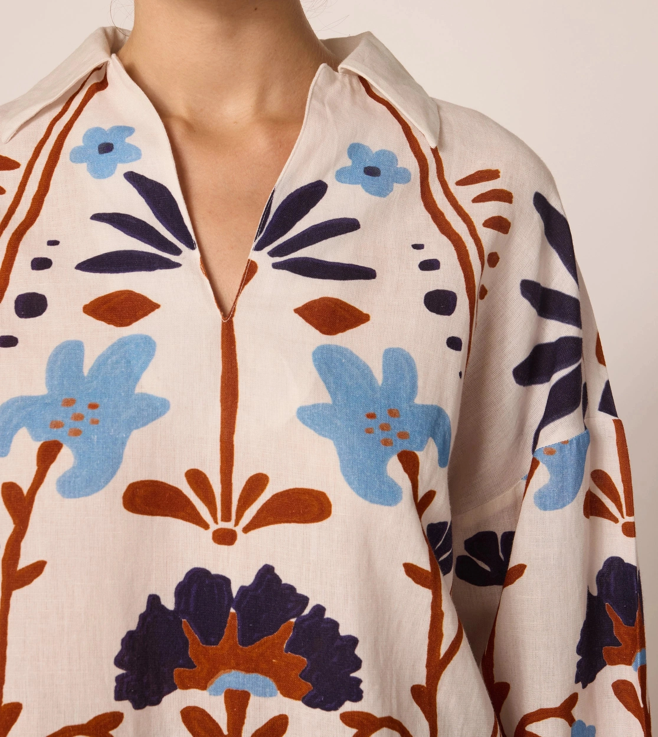 Basic Tank FasteningHood Miranda Blouse | Liliana