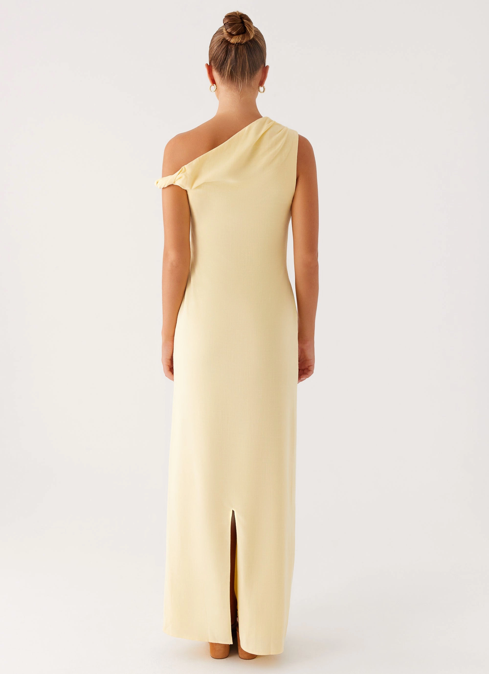 Timeless Style Wear Stylish Silhouette Mckenna Maxi Dress - Yellow