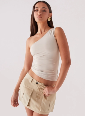 Flattering Style Heart To Heart Cargo Mini Skirt - Beige Heart To Heart Cargo Mini Skirt - Beige Luxe Look