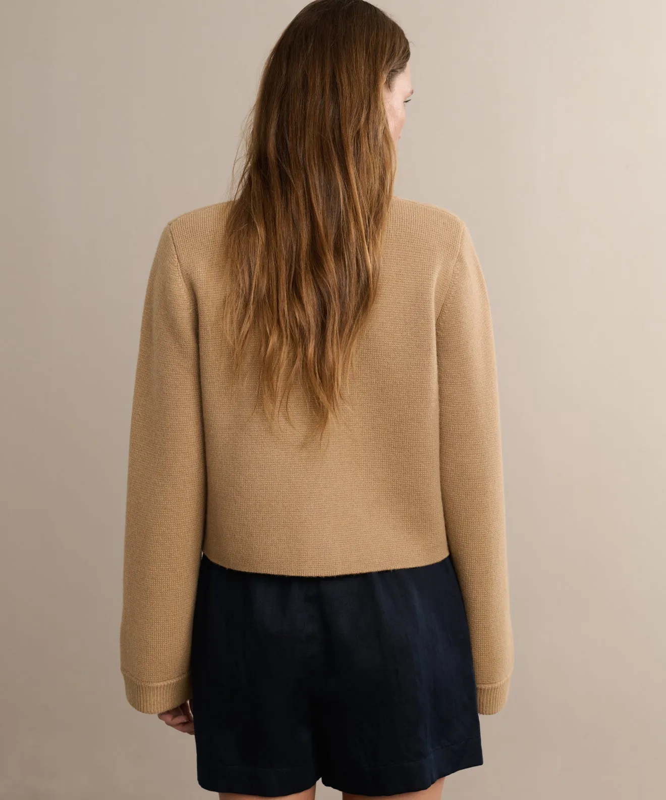 NoSlipGripperBand FlexibleNeckline Charlotte Cardigan