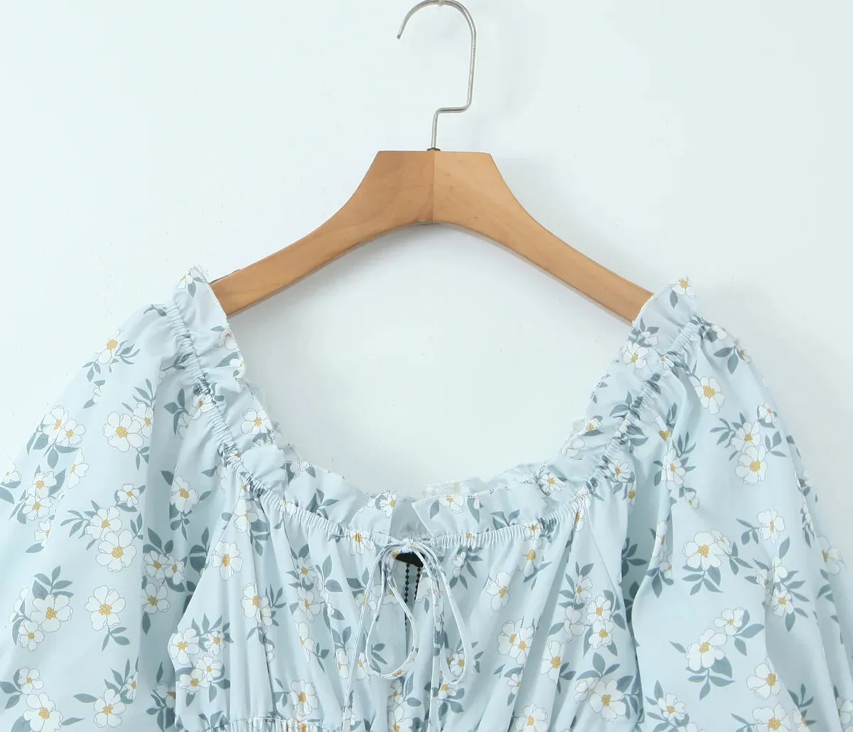Floral Puff Sleeve Elastic Waist Ruffles Mini Dress