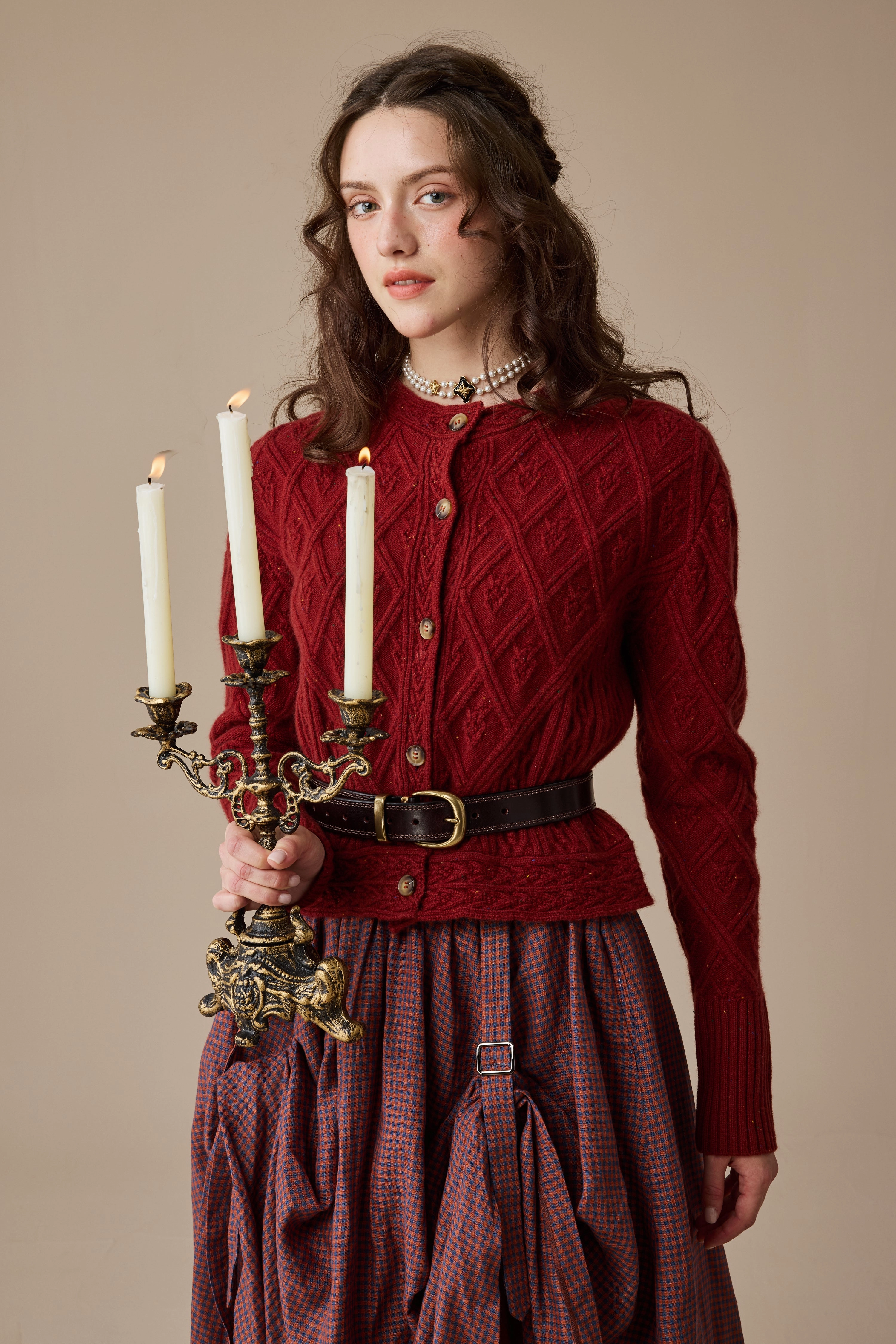 Flurry 17 | 100% Wool Sculptured Knitwear Cardigan Versatile Fit