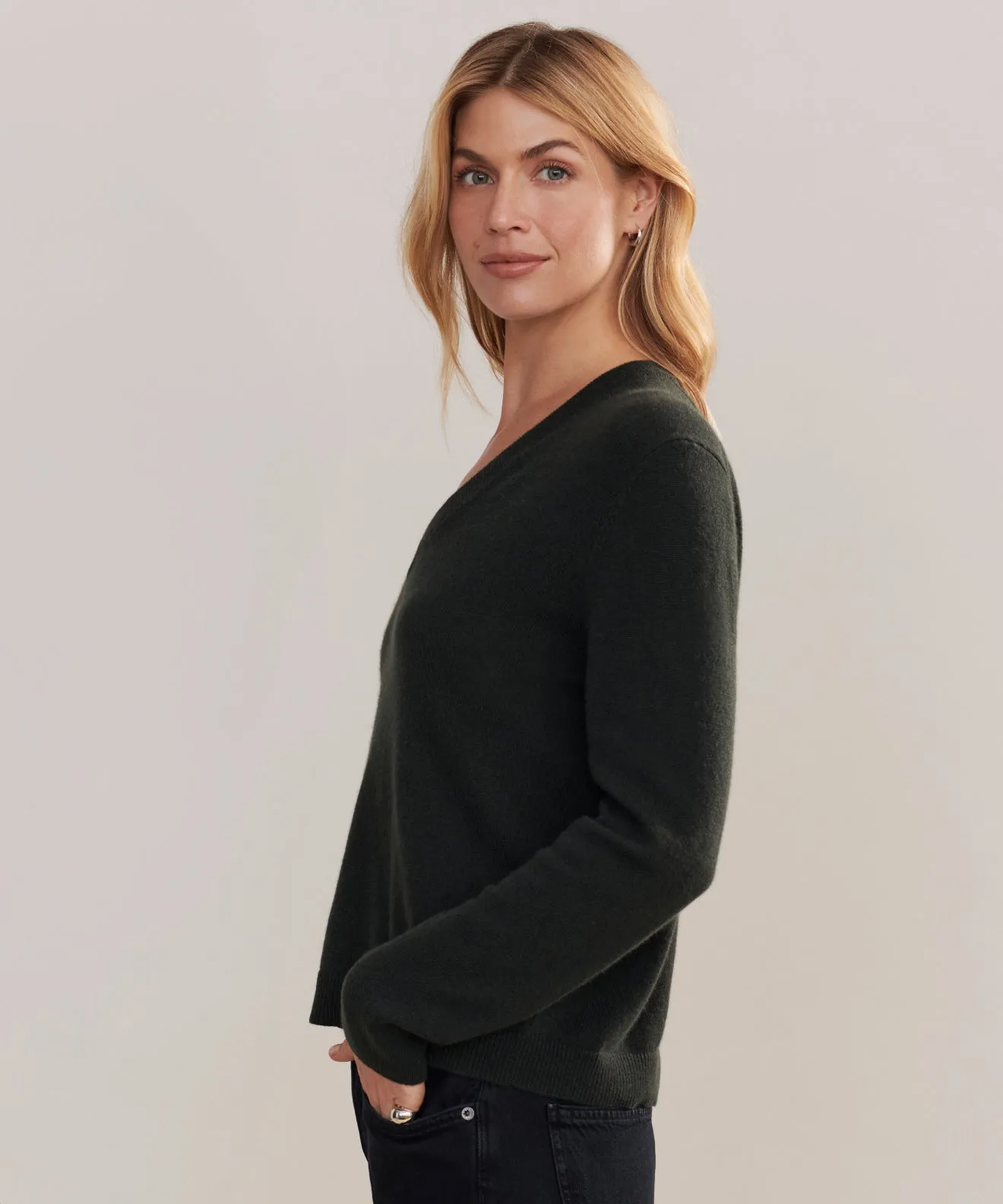 Flynn Cashmere Sweater Cool and Breezy